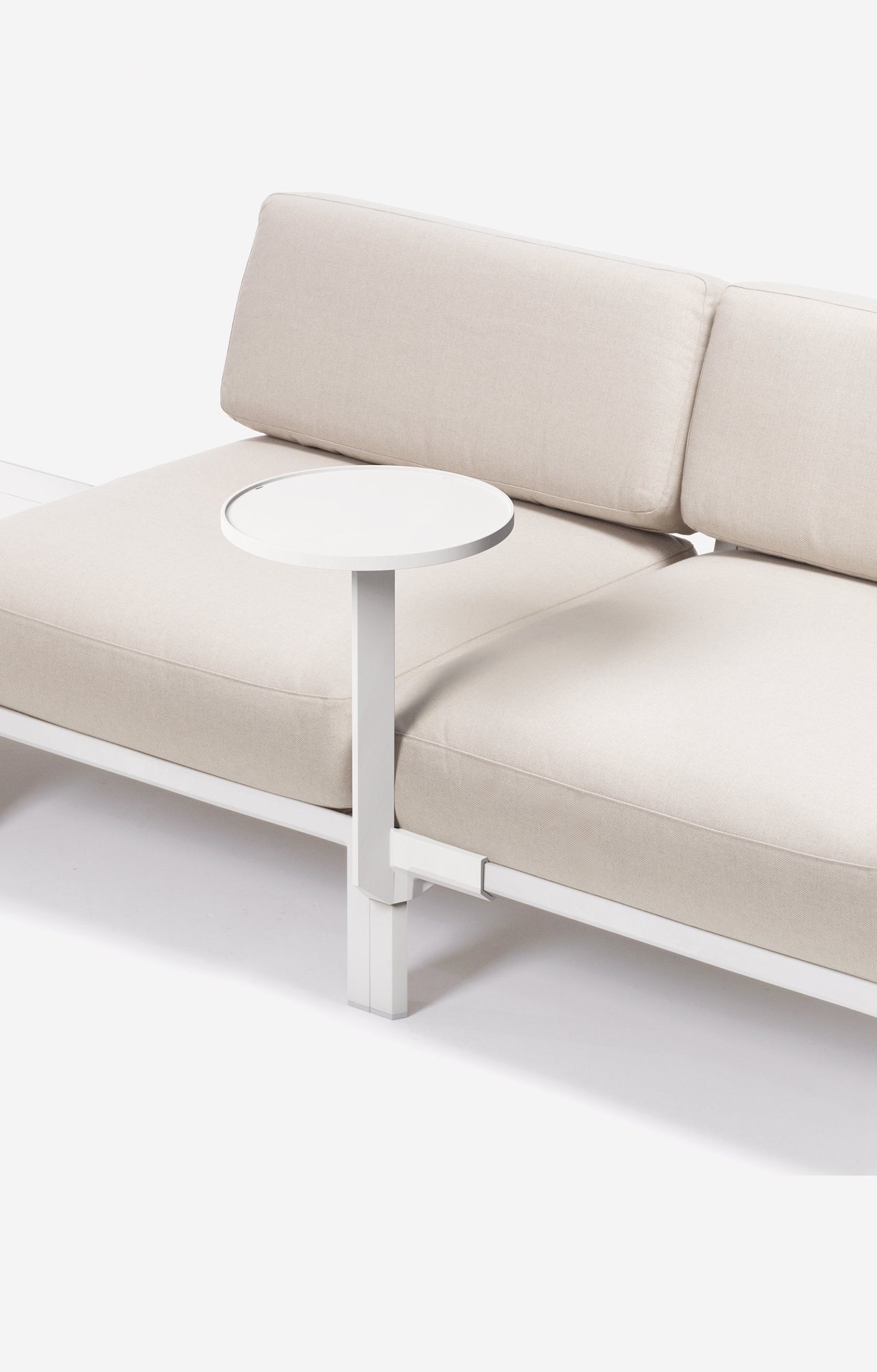 MAXIMO 5 Modular Outdoor Corner Sofa in Gray with Chalk Base