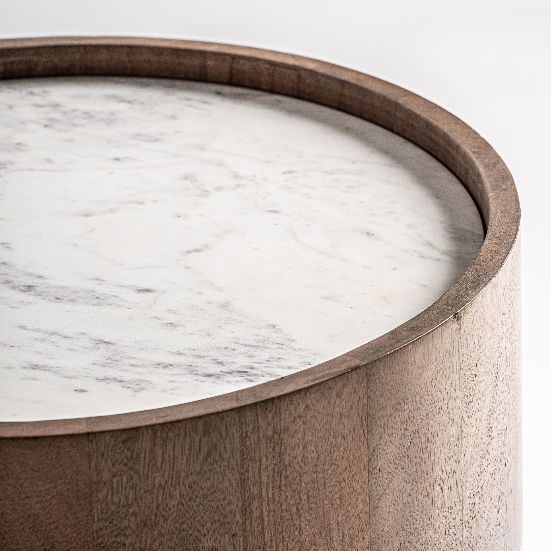 ARNEKE Side Table in Mango Wood with Marble Top