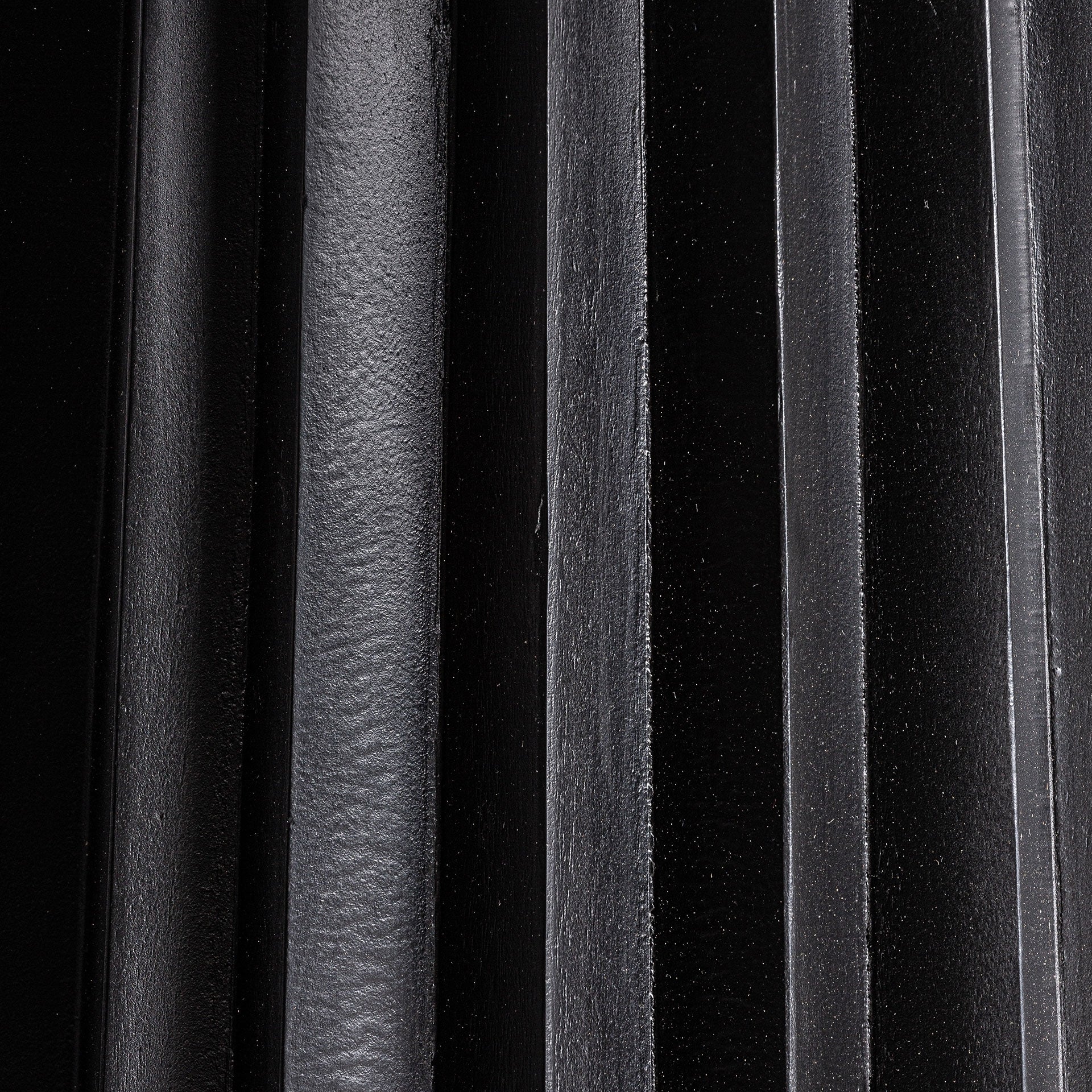 PLISSÉ Bar Table in Black Mango Wood with Black Marble Top
