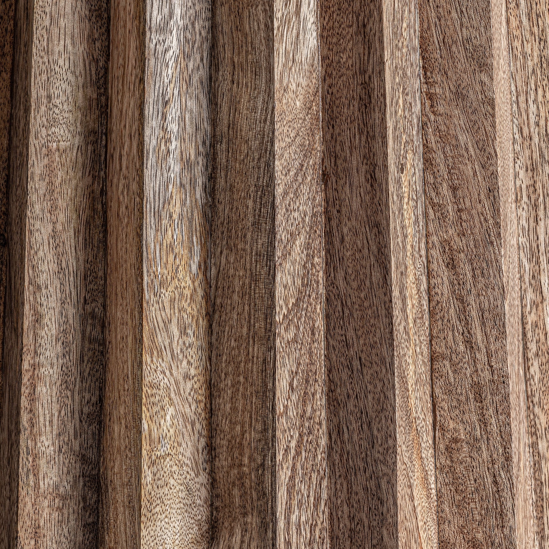 Runder Tisch PLISSÉ aus Mangoholz mit Marmorplatte