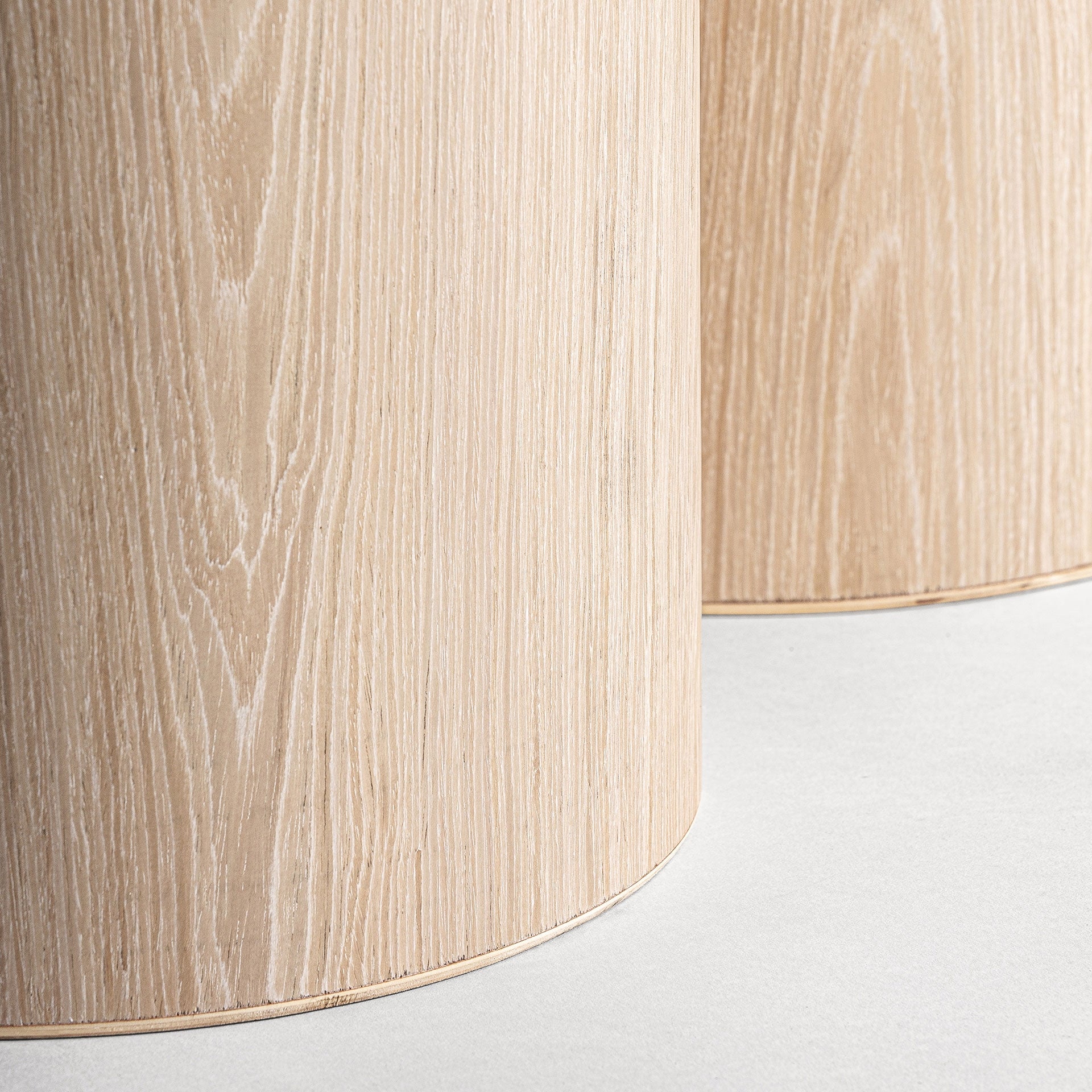 Ronde tafel PRAYSSAC eikenfineer