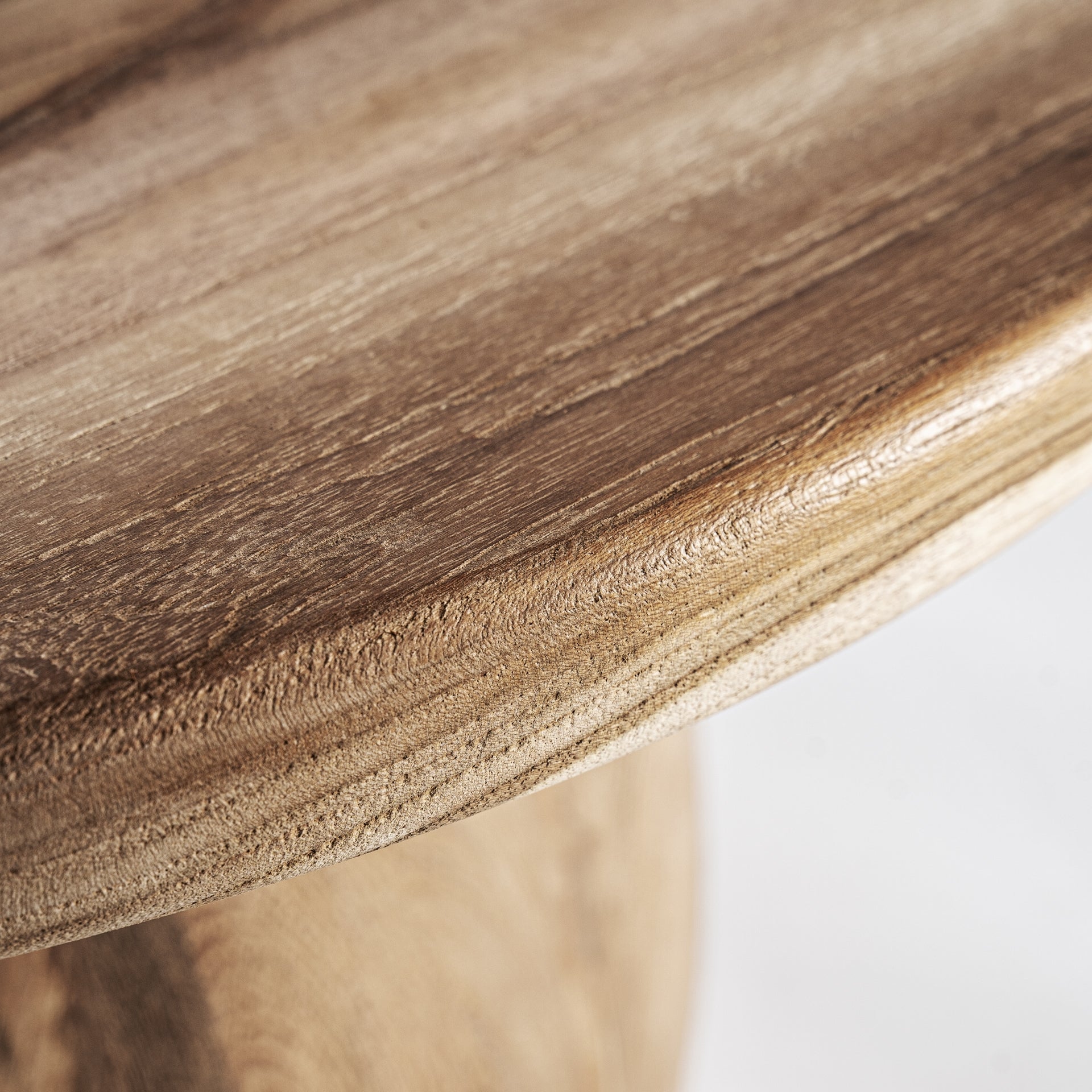 Ronde salontafel ERLOY van gerecycled teak hout