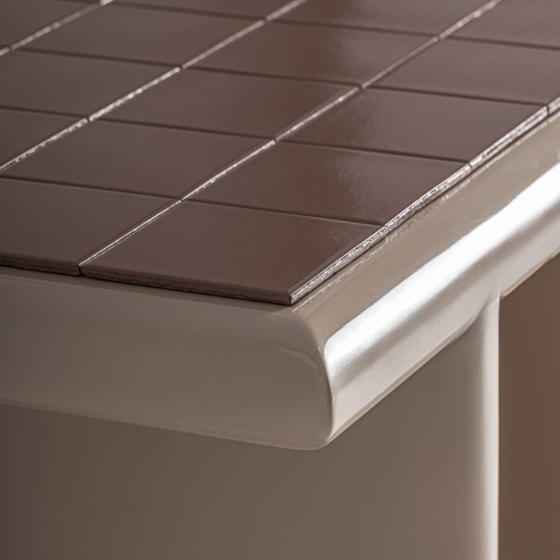 Koffietafel KURTEN beige met bruin