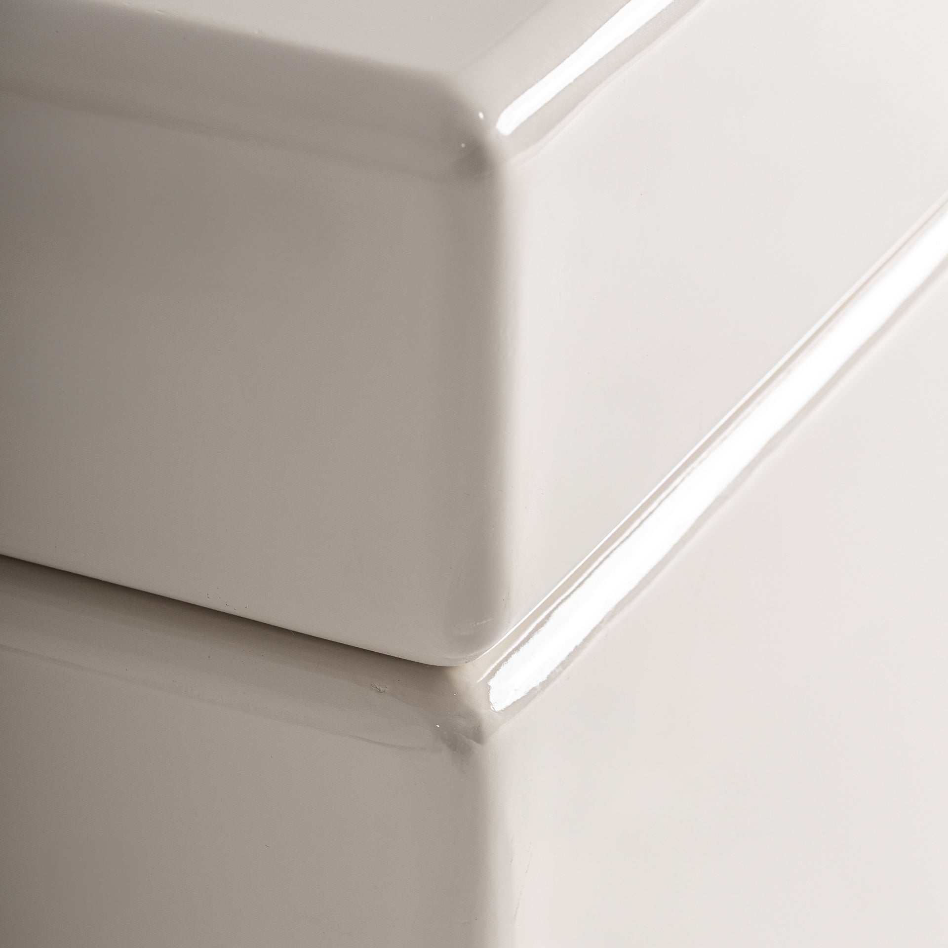 Quadratischer Couchtisch WHIEL beige