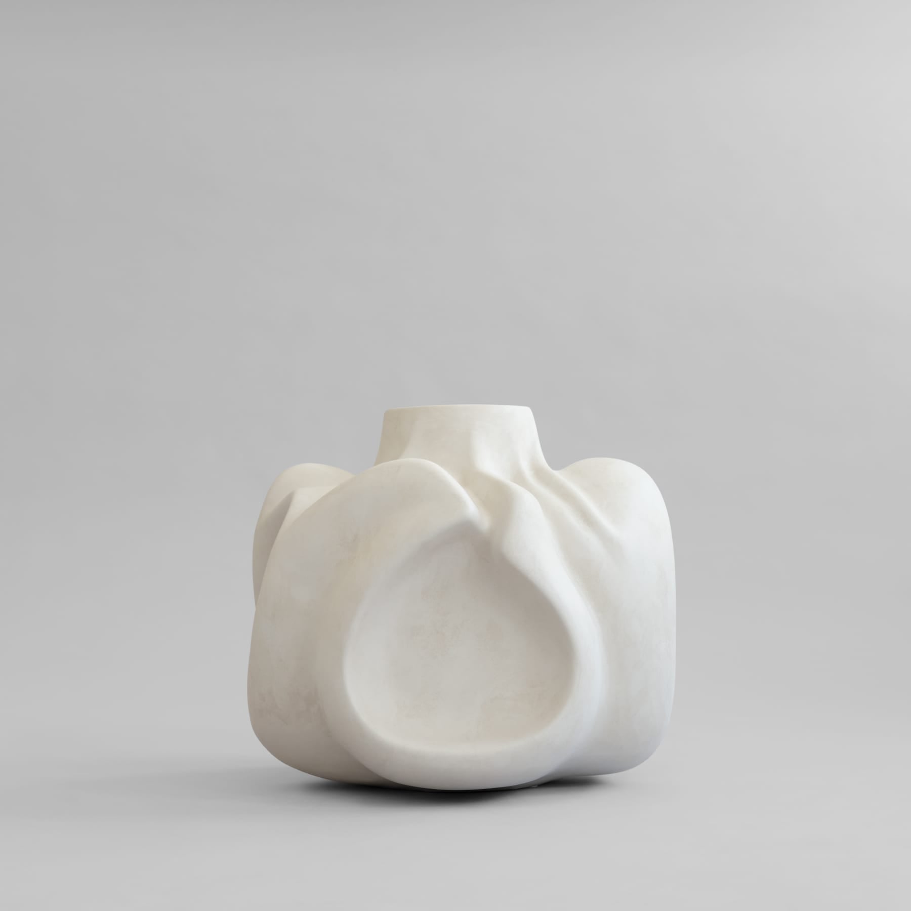 Vase lures ceramics