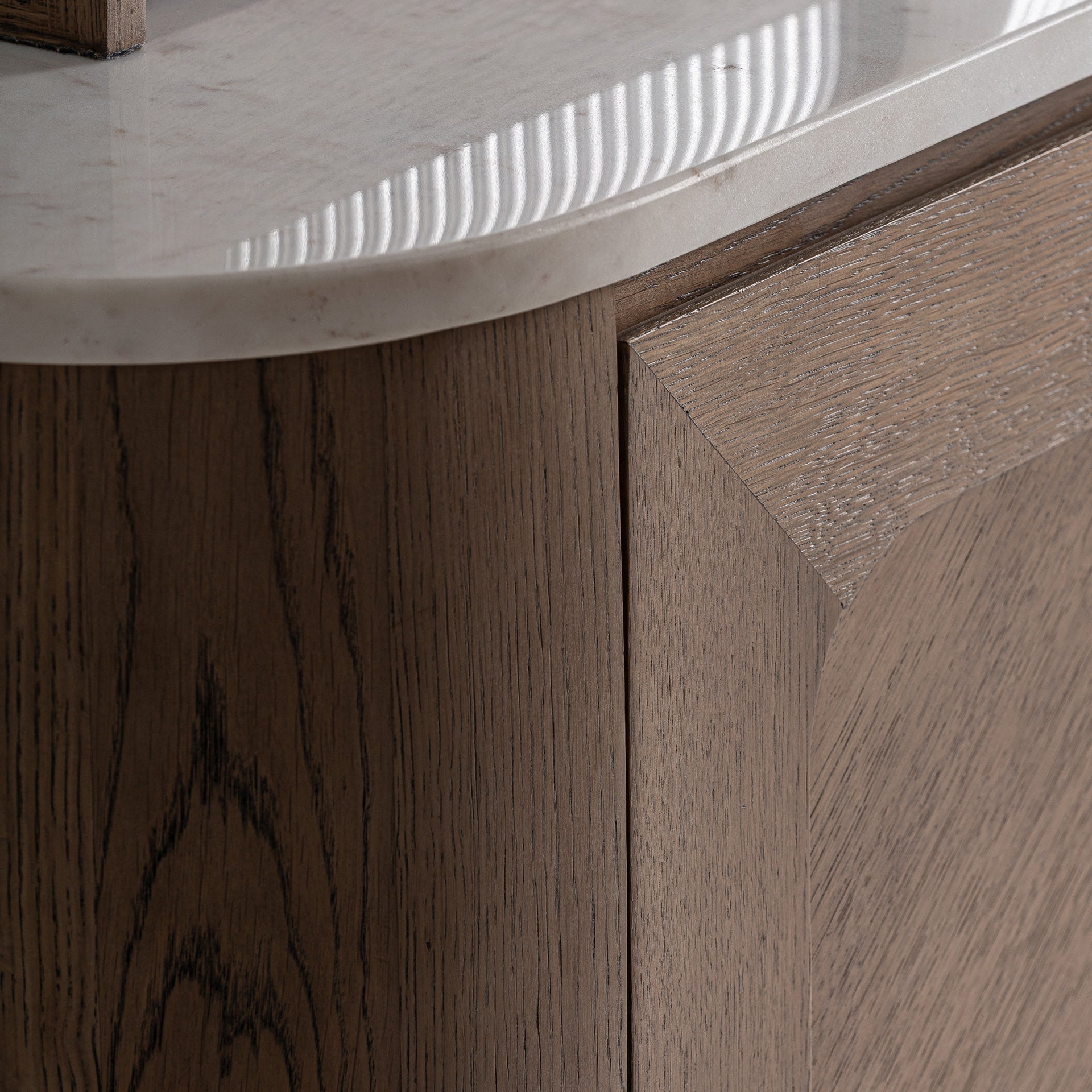 DOUZY Oak Side Table with Glass and Marble Top