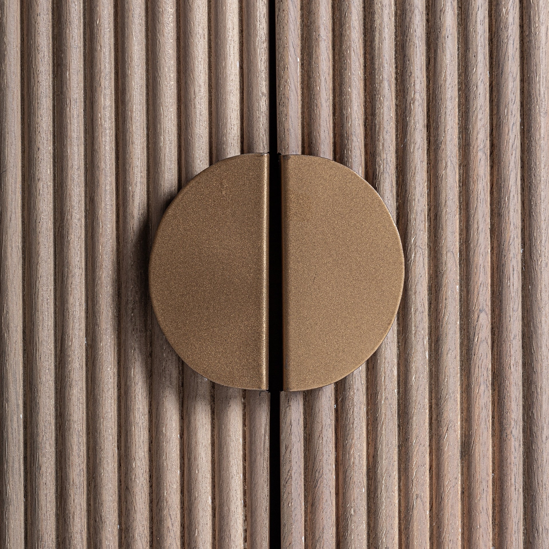 TV-meubel ZERF van mango-hout met marmeren blad