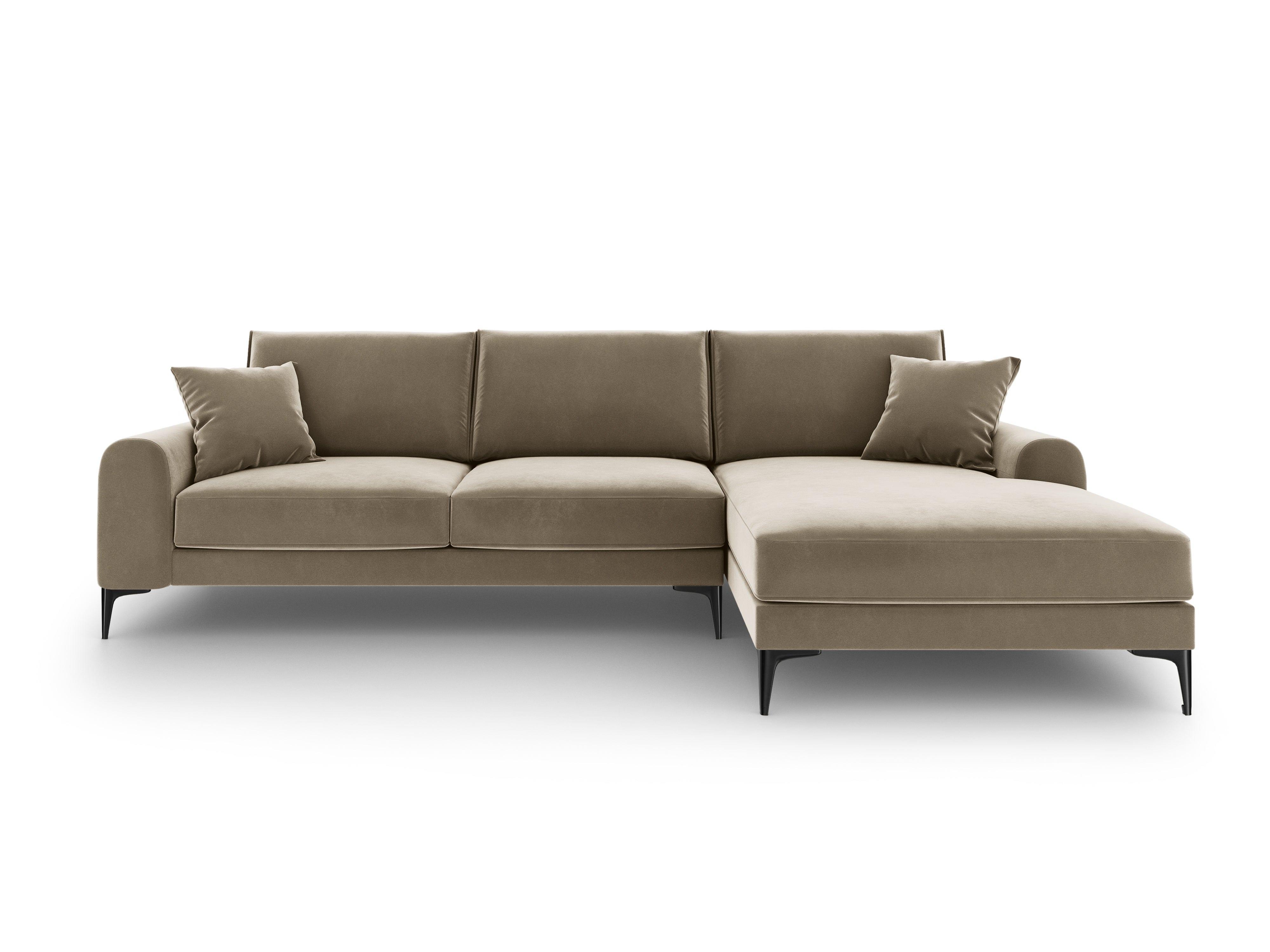 Narożnik aksamitny prawostronny MADARA cappuccino z czarną podstawą Mazzini Sofas Eye on Design