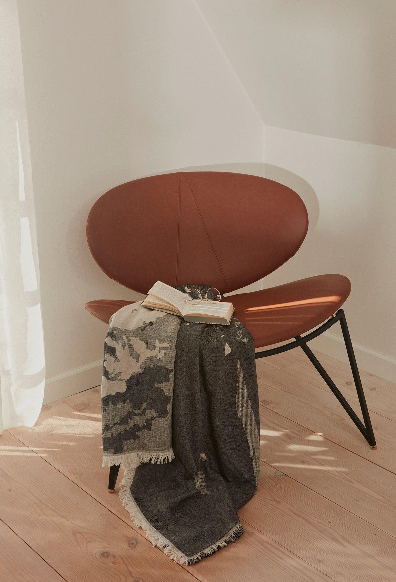 Narzuta FLOREO beżowy AYTM Eye on Design