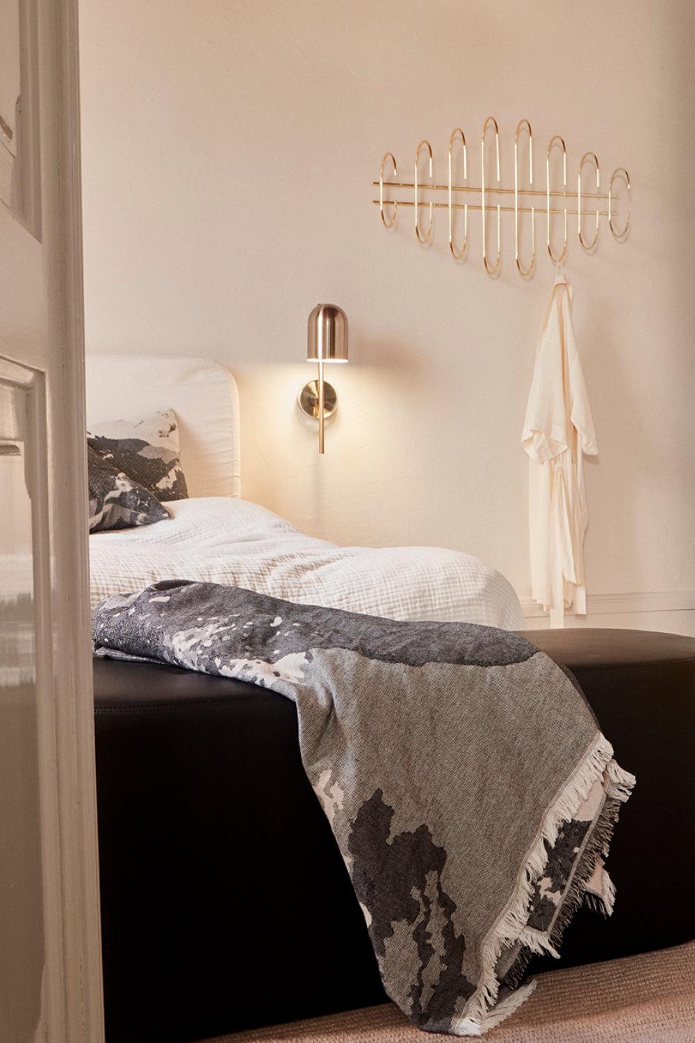 Narzuta FLOREO beżowy AYTM Eye on Design