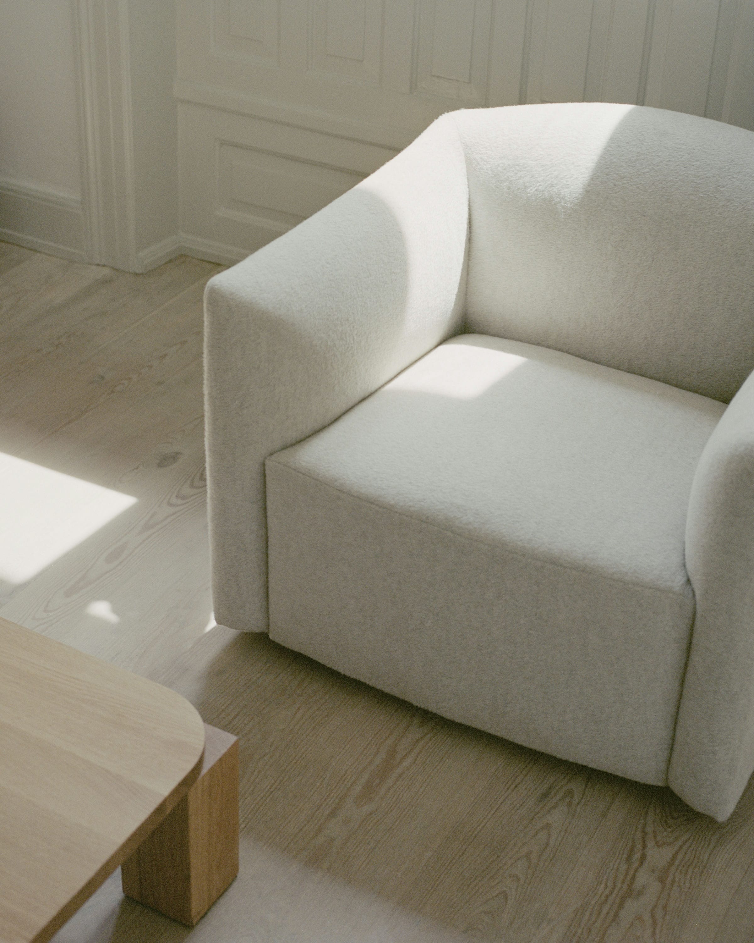 Shore armchair upholstered