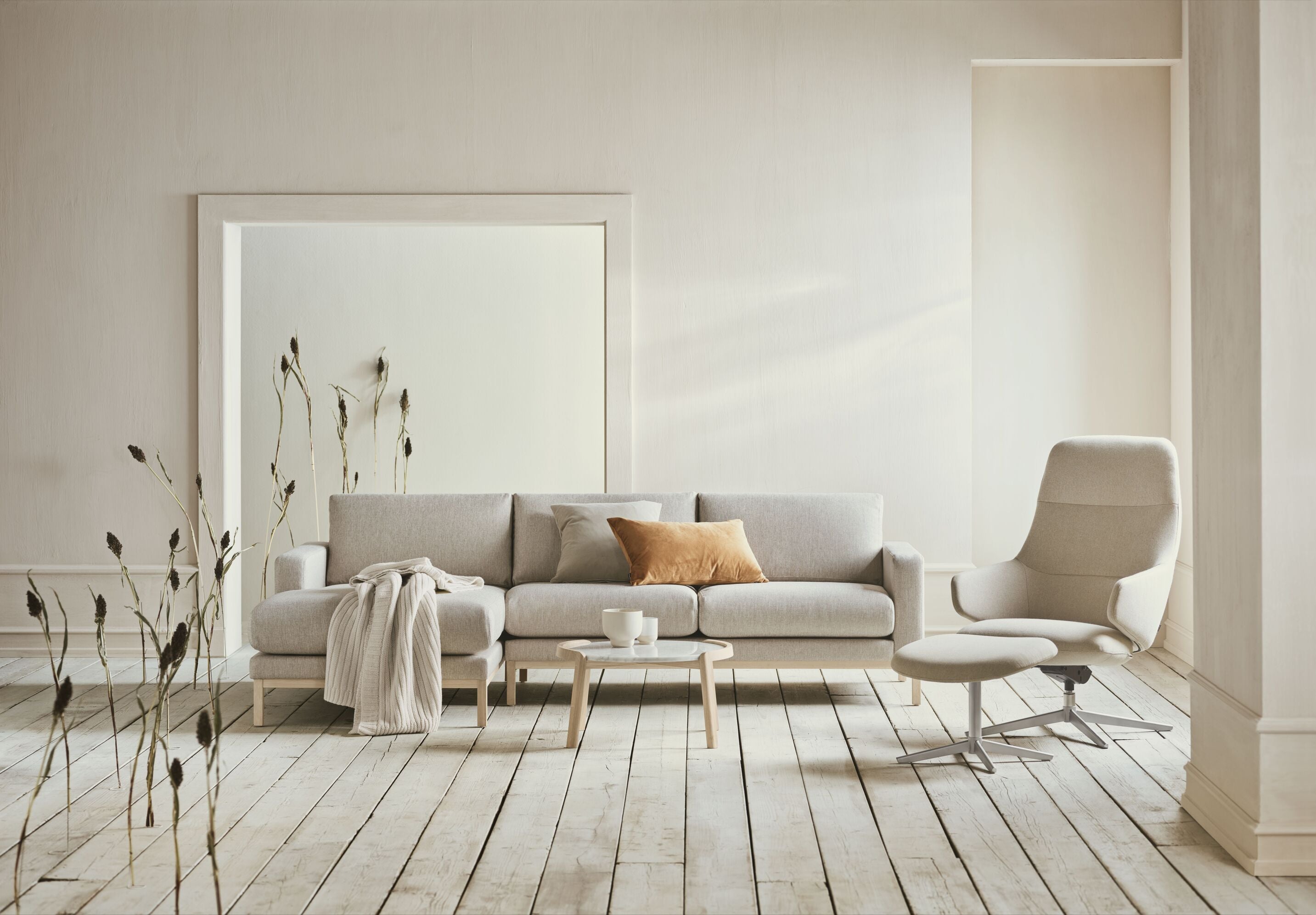 Hoekbank met rechtszijdige chaise longue NORTH donkere eiken basis