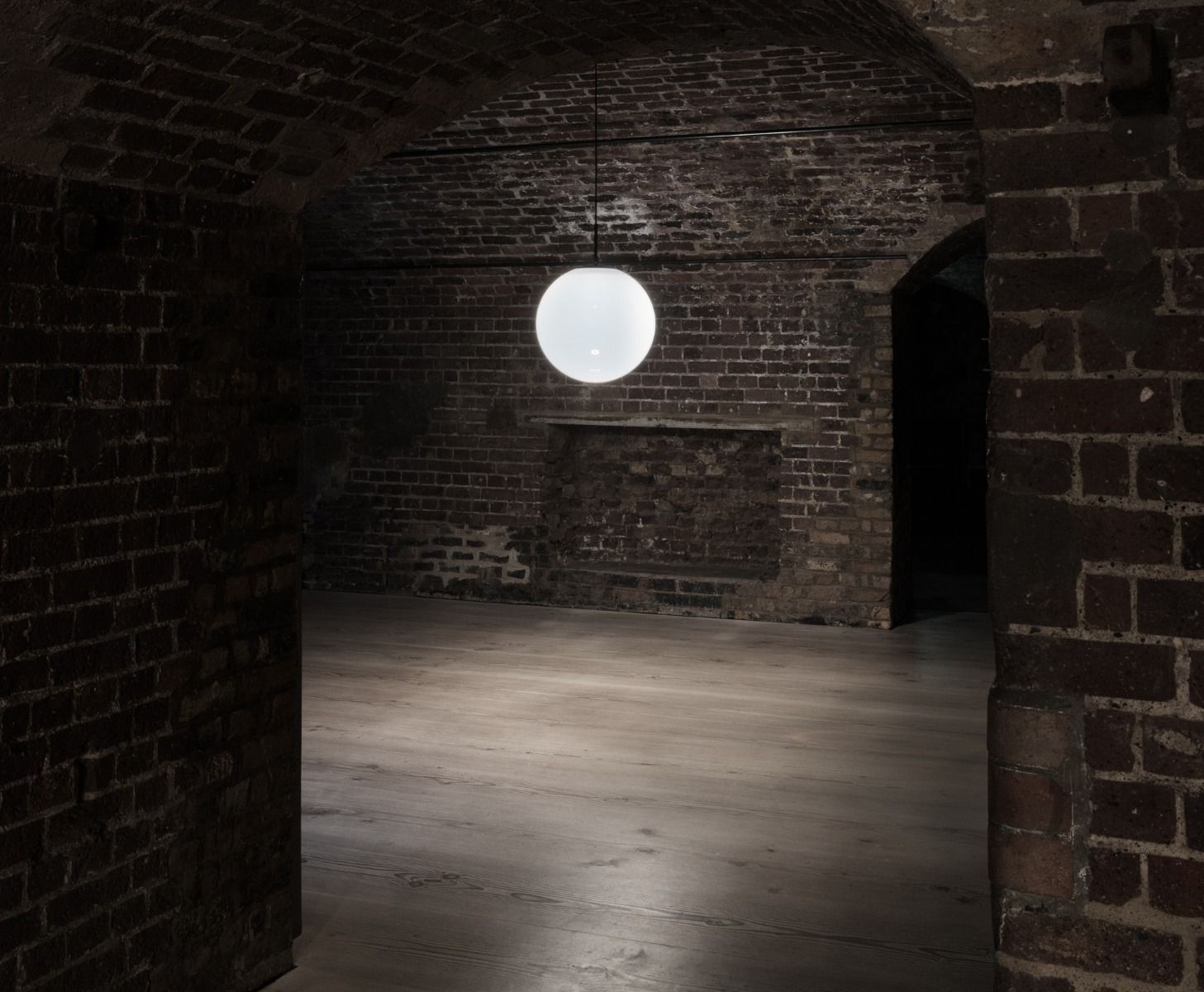 Hanglamp GLOBE opaliserend