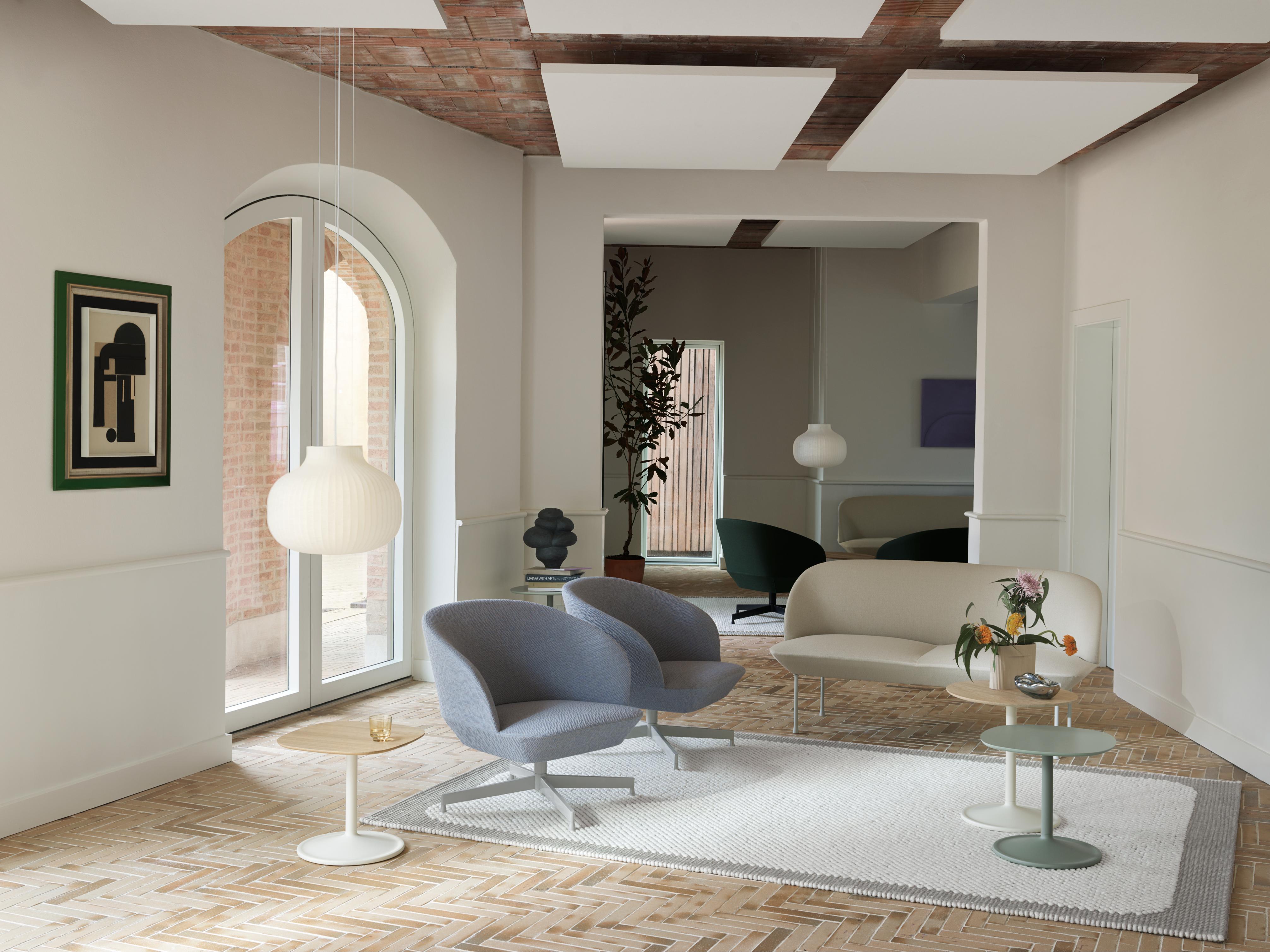 STRAND CLOSED White Pendant Lamp