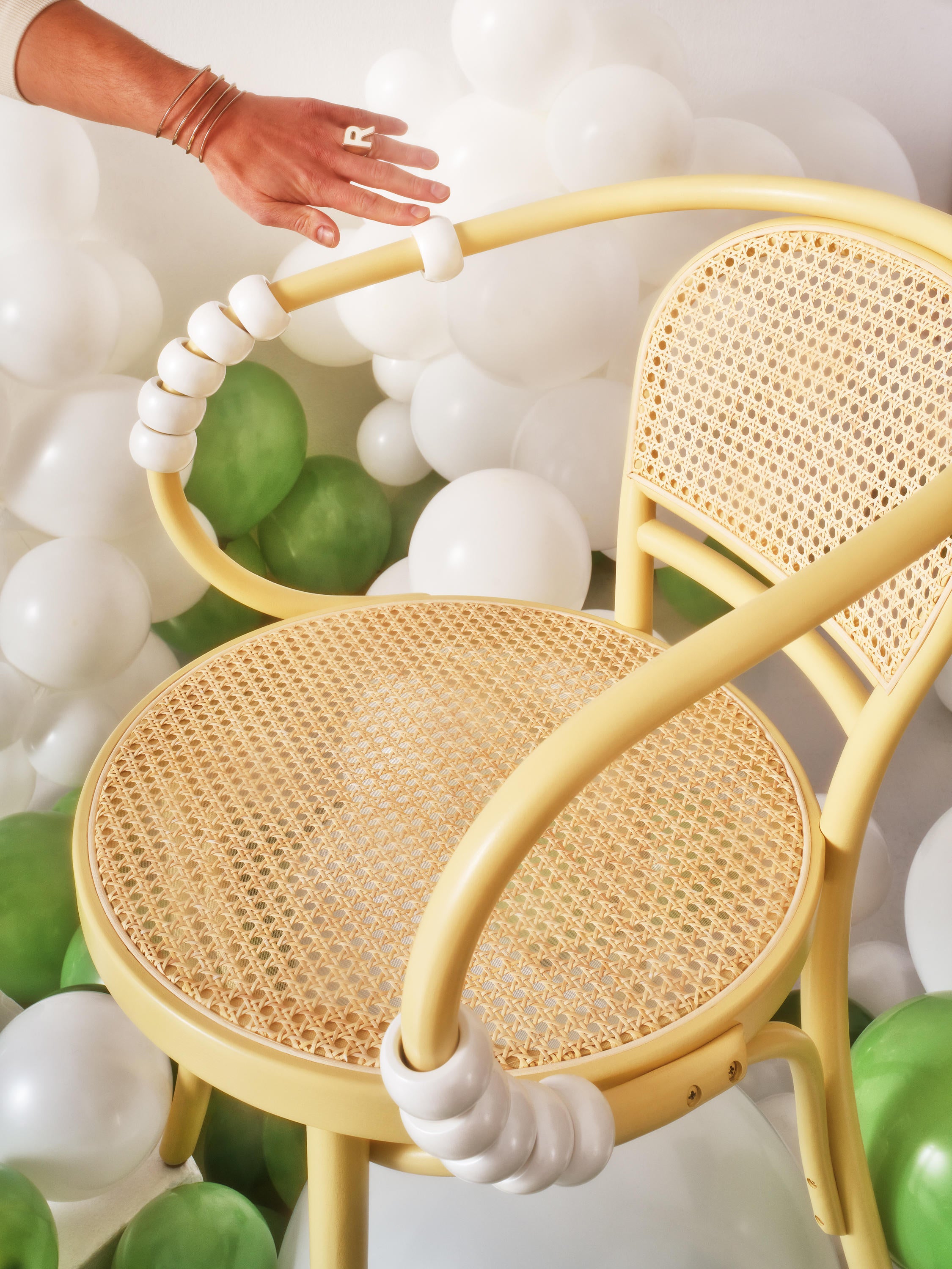 Stuhl B-1838 PERLINE Buchenholz