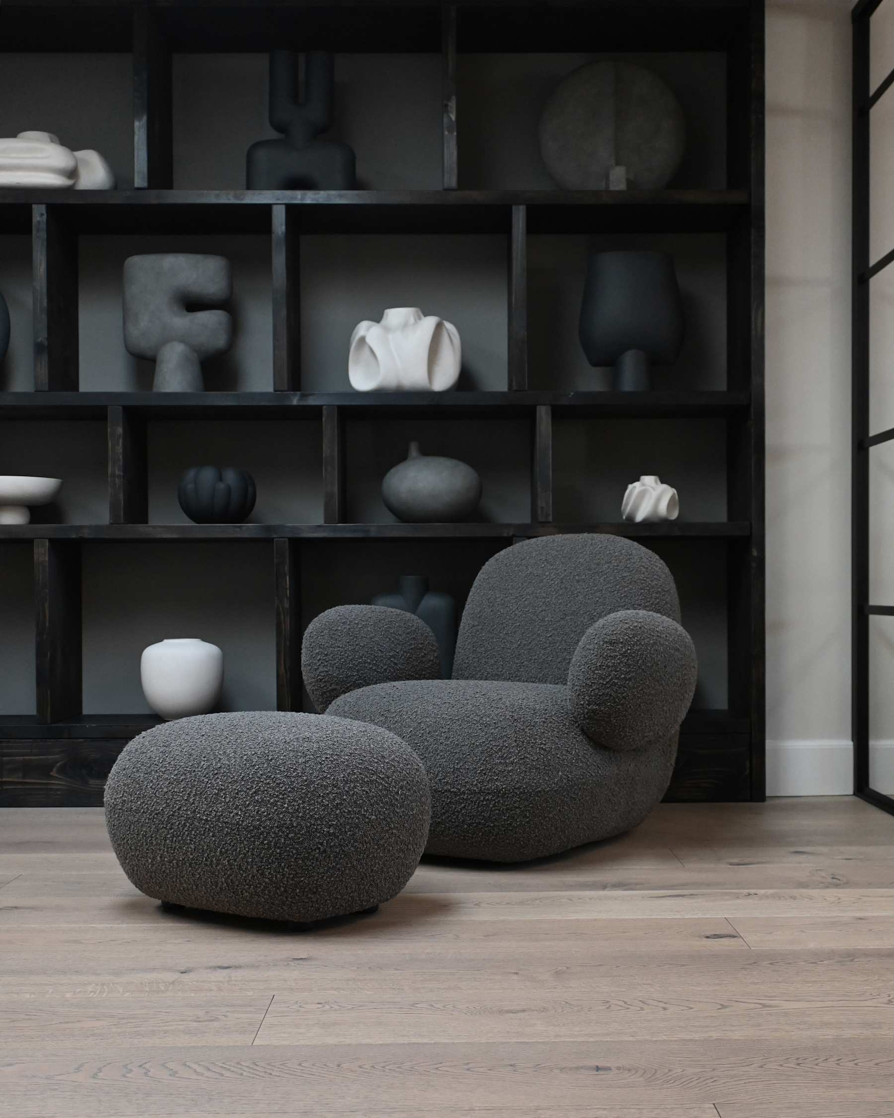 TOE FLAT armchair gray-brown bouclé