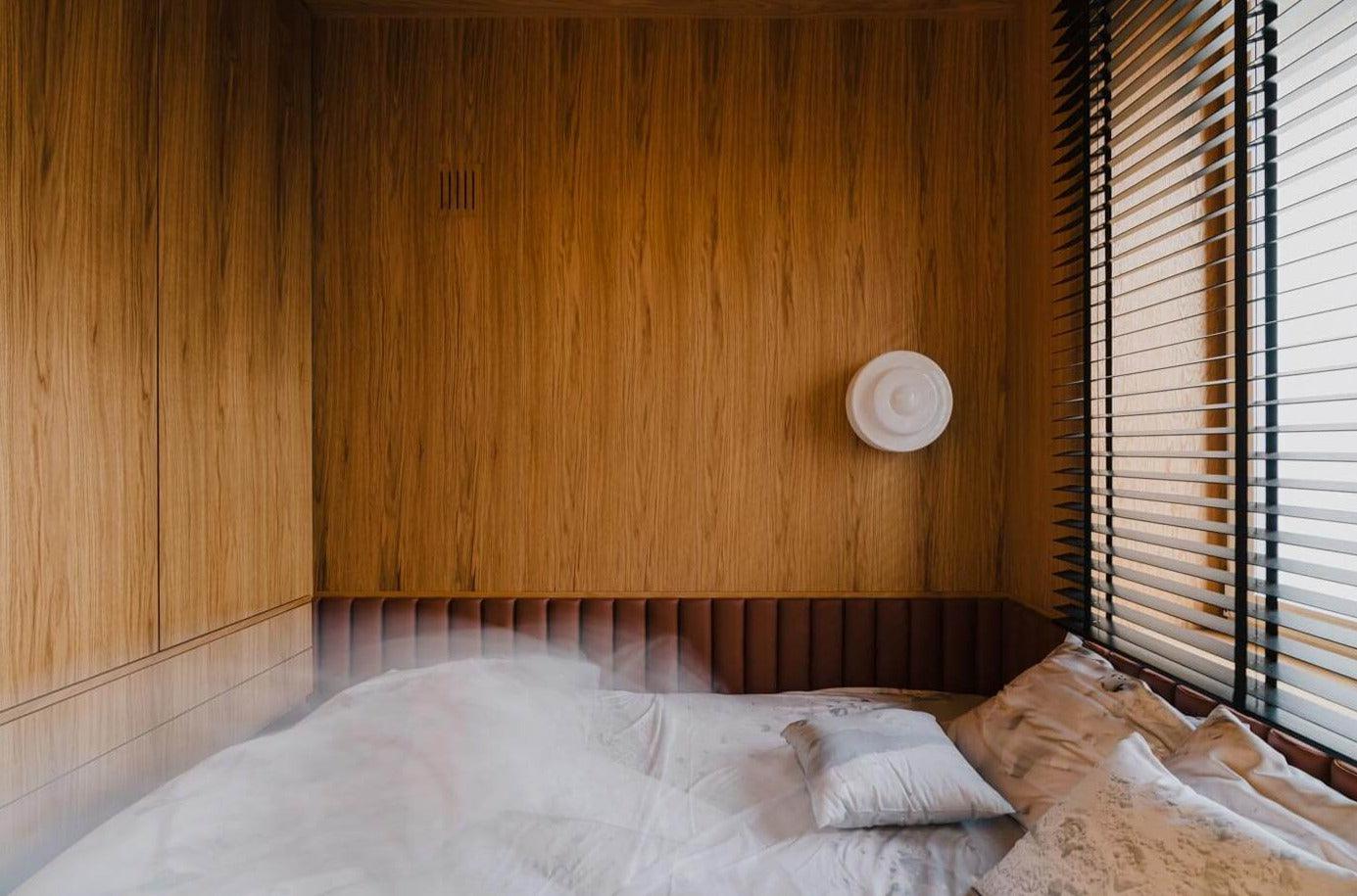 Plafon MÉMOIRE mosiężny Embassy Interiors Eye on Design