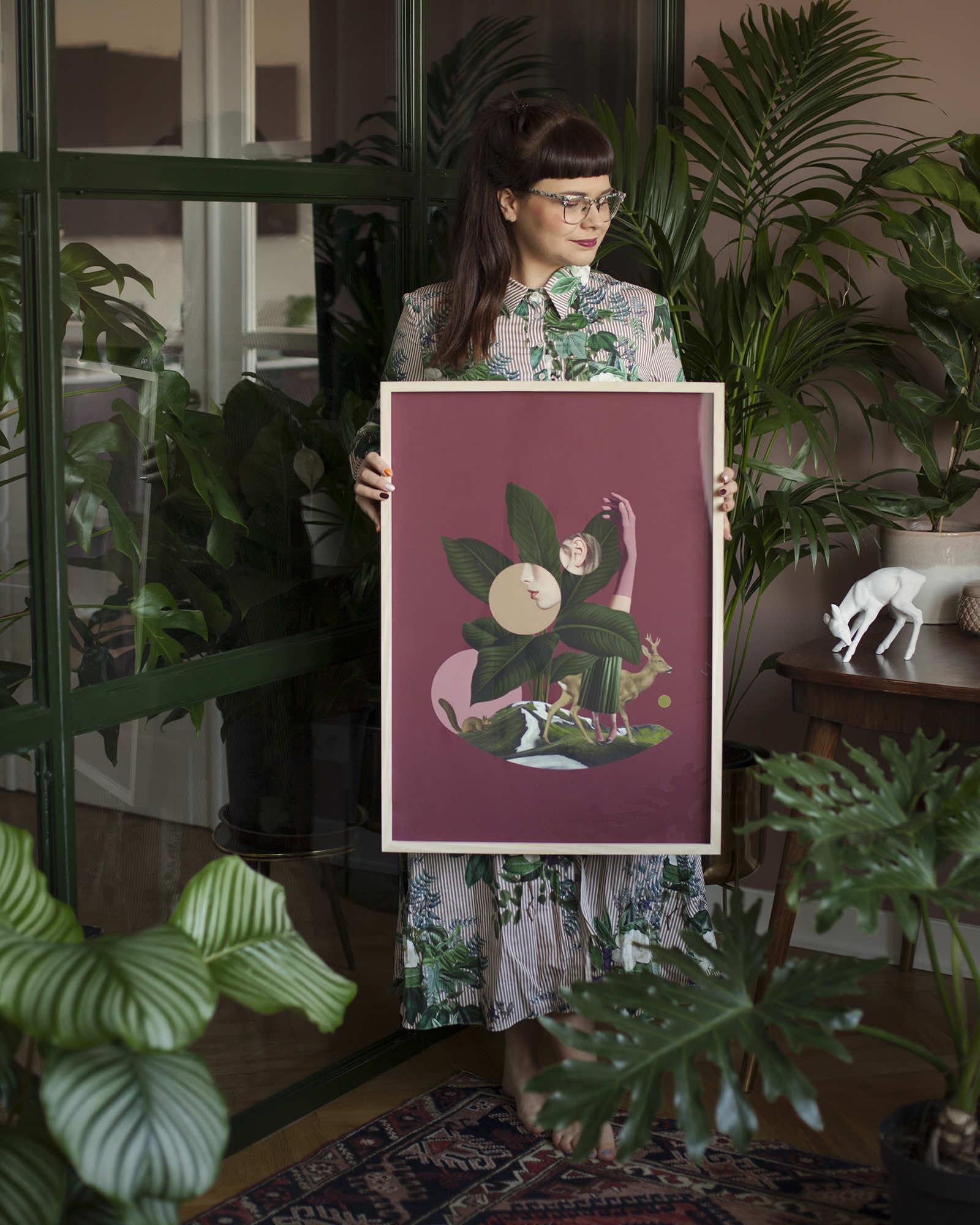 Plakat HALFWORLDS EARTH RED Aleksandra Morawiak Eye on Design