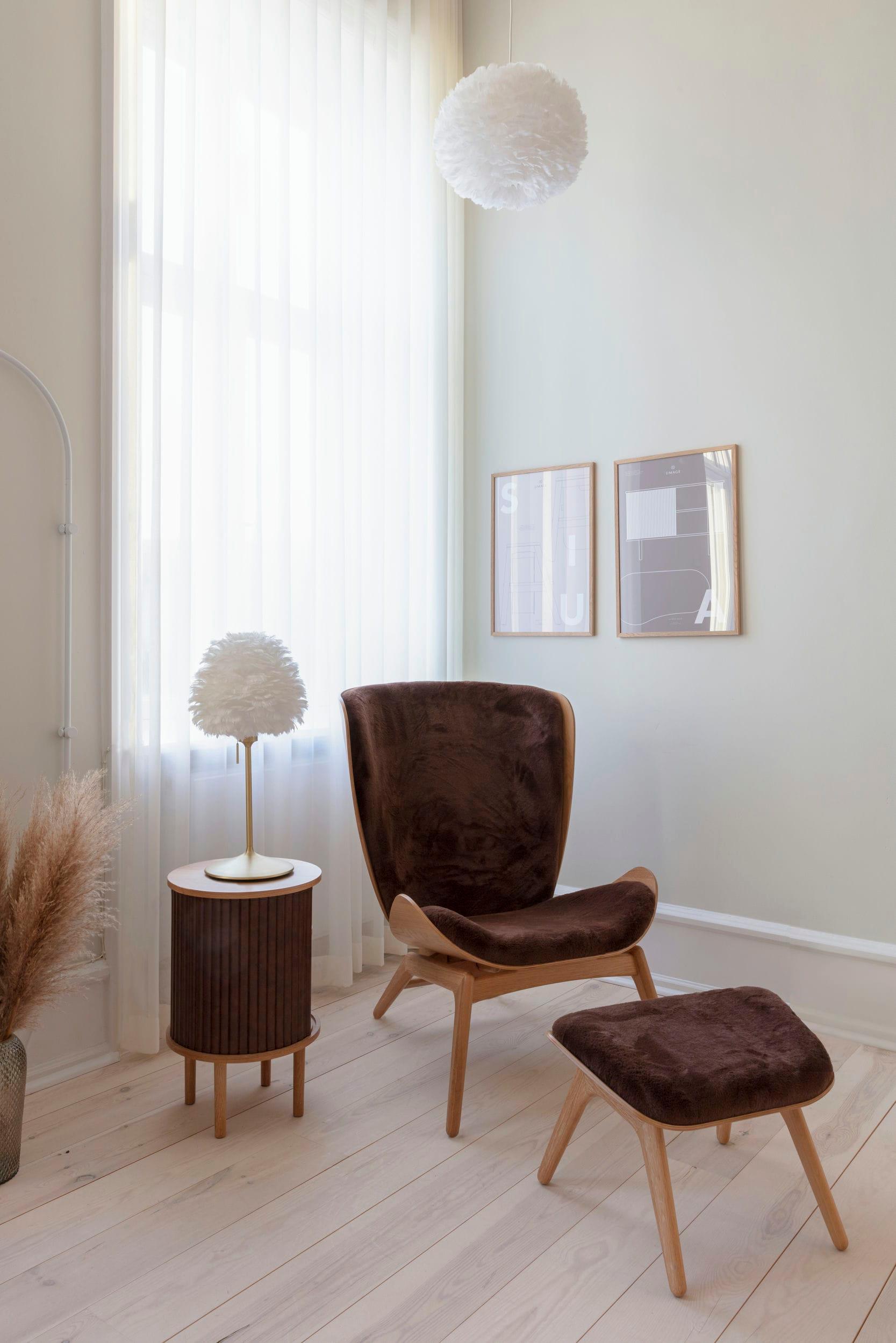 Podnóżek READER brązowy plusz z dębową podstawą UMAGE Eye on Design