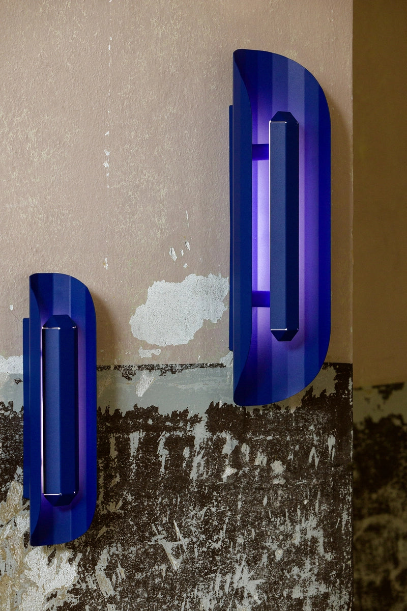 APOLIN cobalt wall lamp
