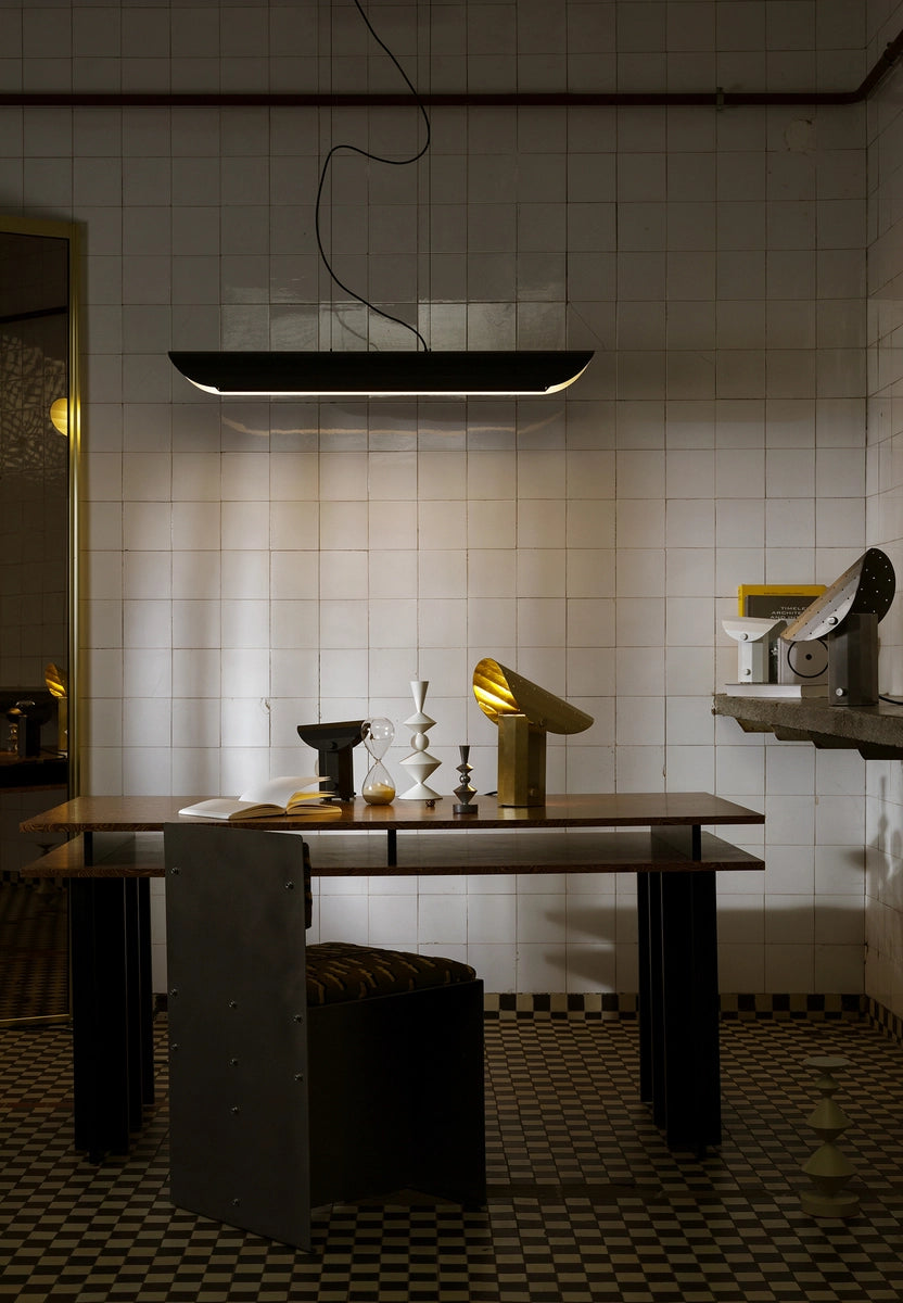 APOLIN black linear pendant lamp