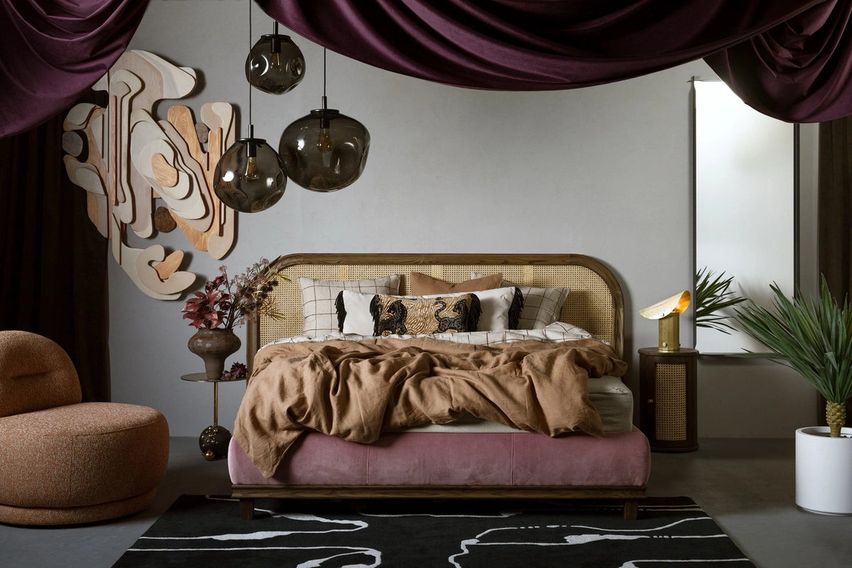 AVIA 3 three-point pendant lamp smoky black with black finish