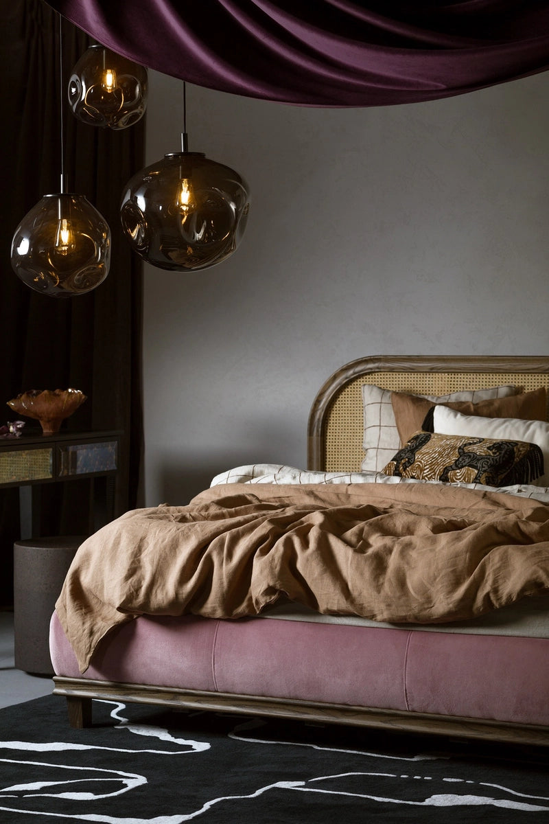 AVIA 3 three-point pendant lamp smoky black with black finish