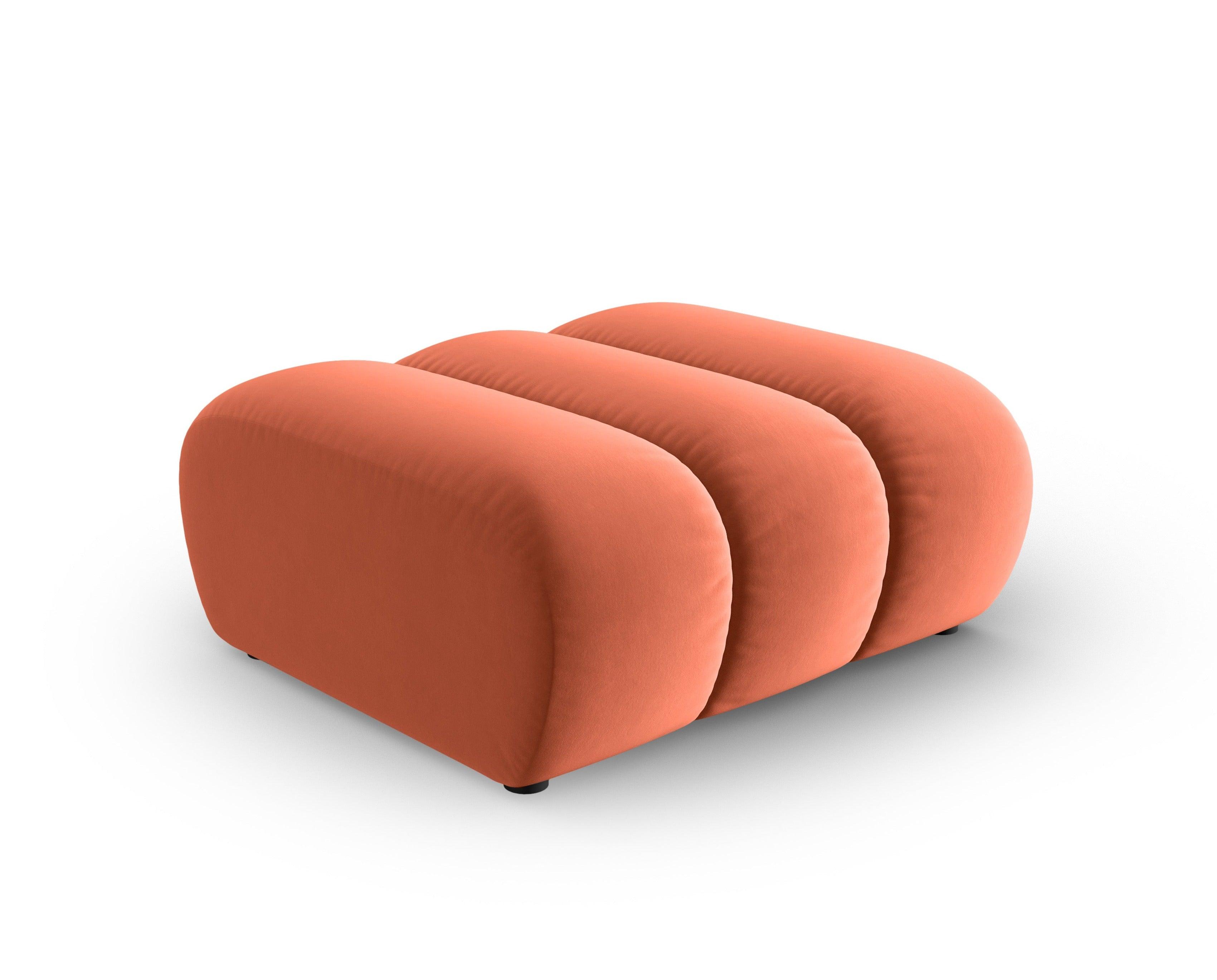 Puf aksamitny SKYLER koralowy Interieurs 86 Eye on Design