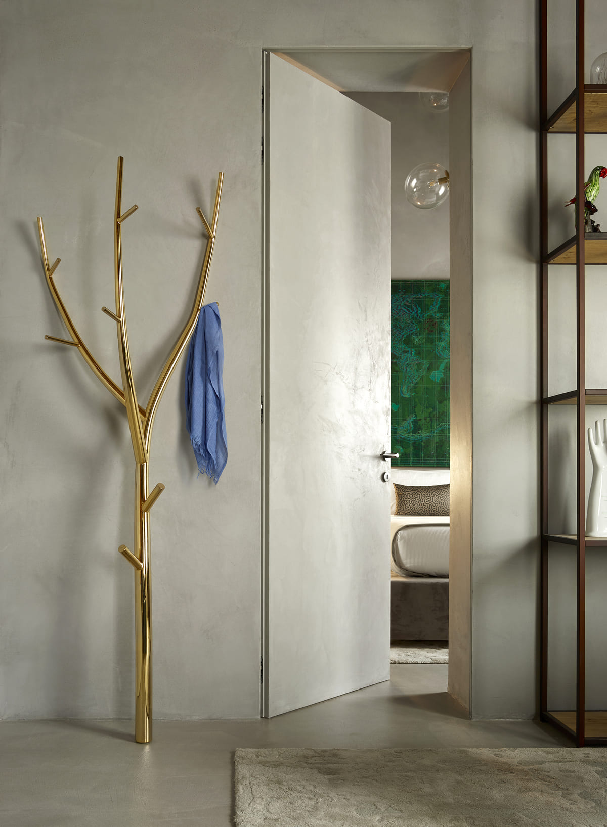 Stehender Kleiderständer RAMO goldfarben