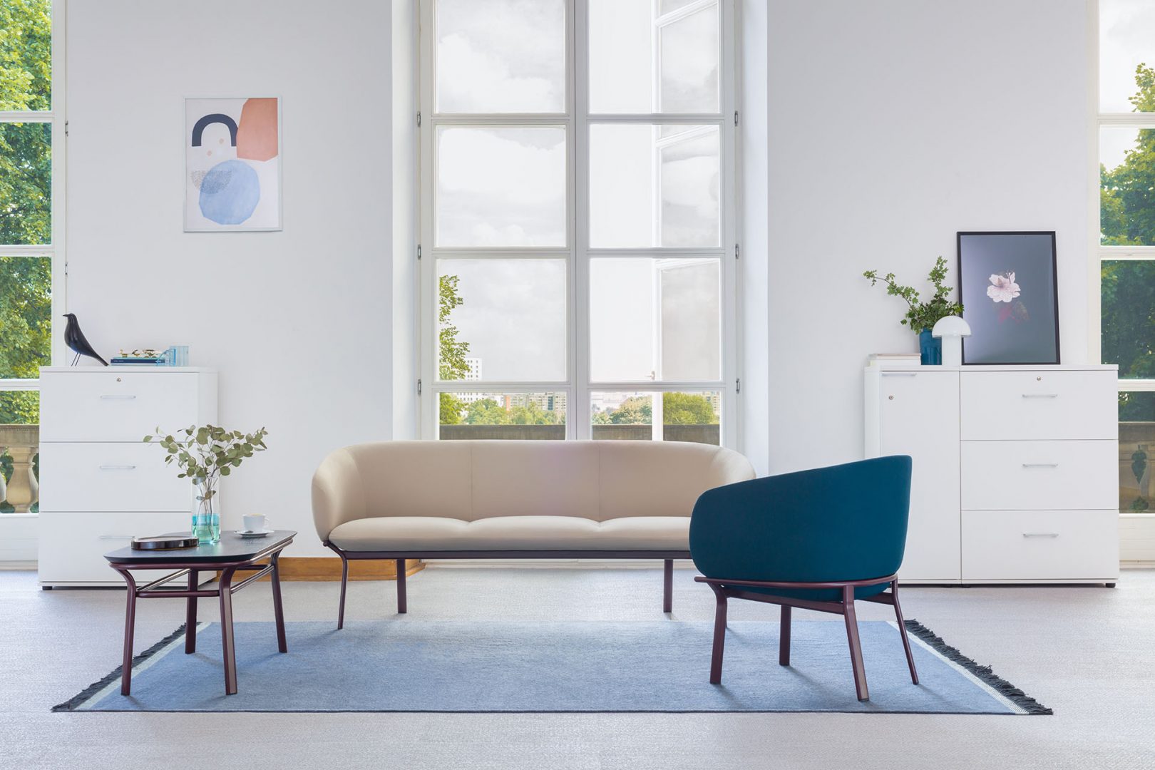 GRACE tafel met metalen basis