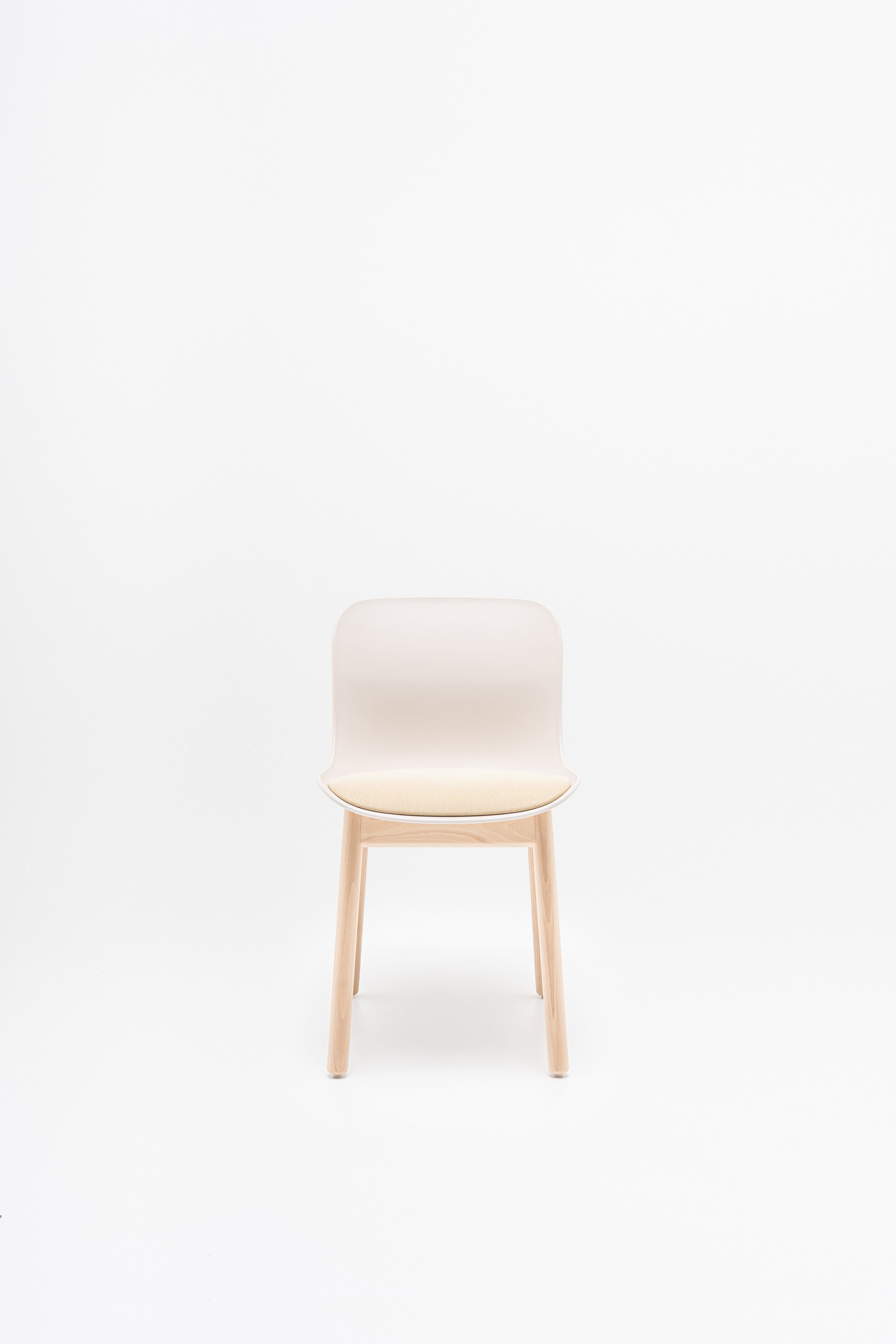 Chair Baltic 2 remix wooden base