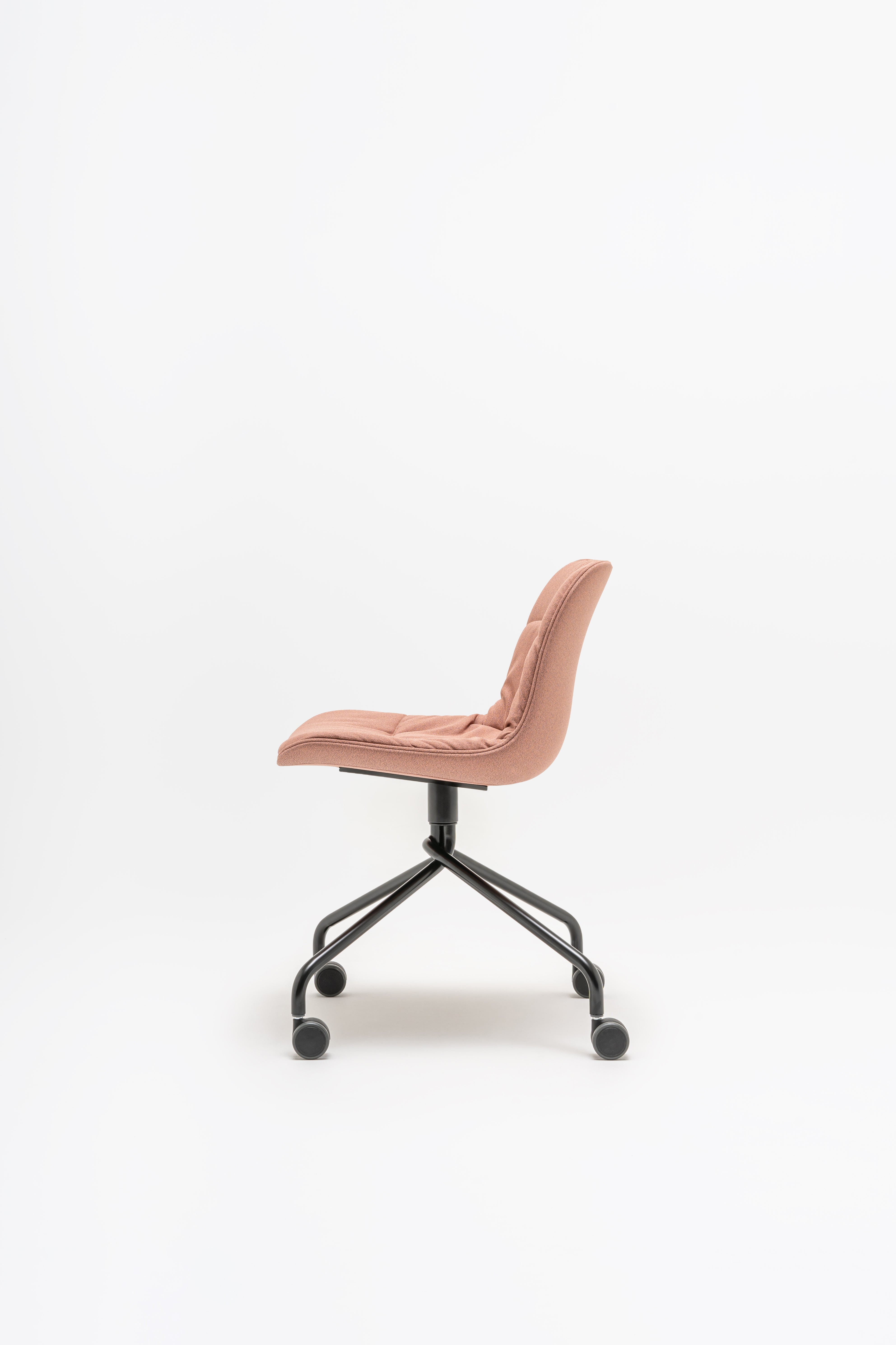 Draaistoel BALTIC 2 SOFT DUO metalen basis met wielen voor harde oppervlakken