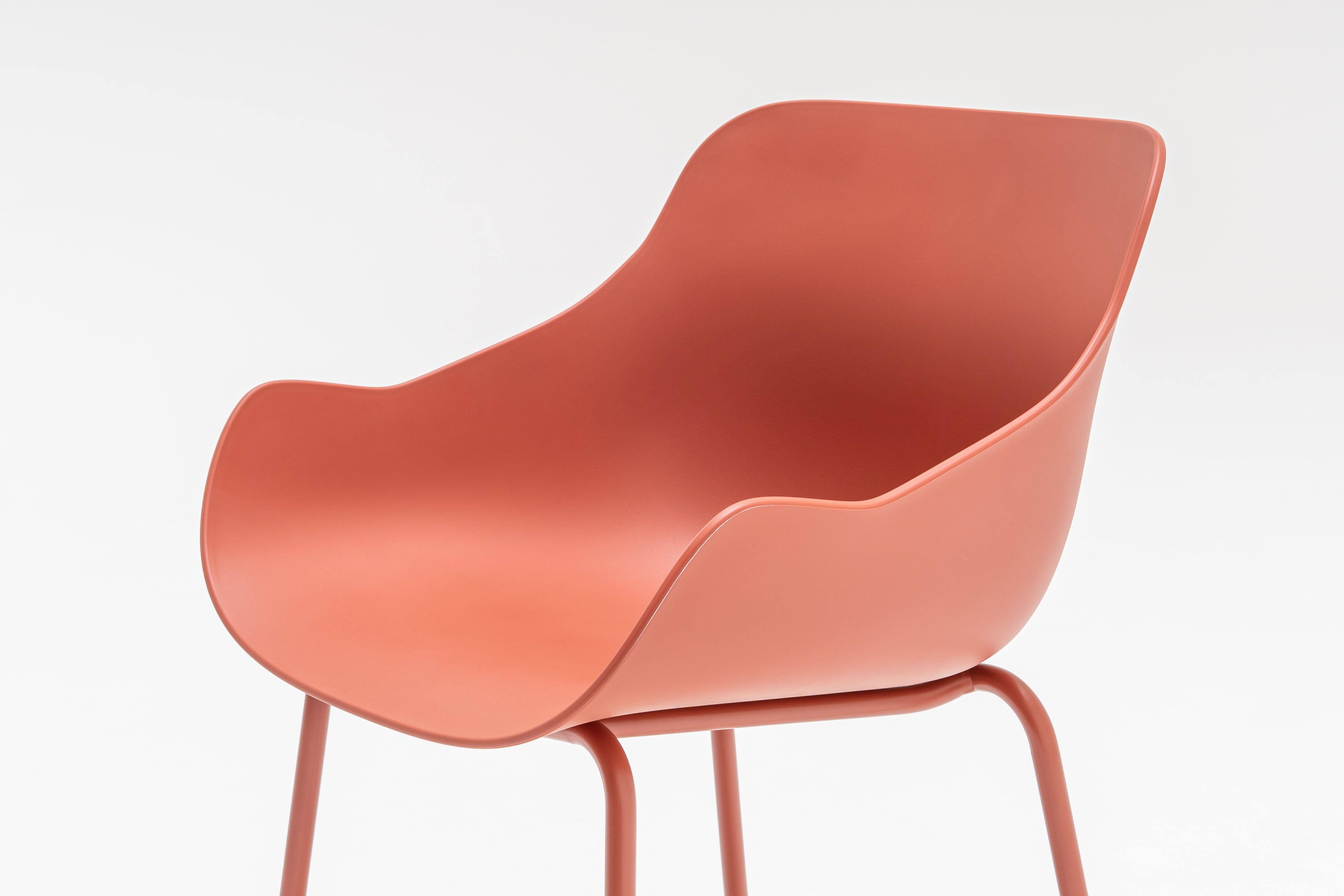 Stoel BALTIC BASIC metalen basis