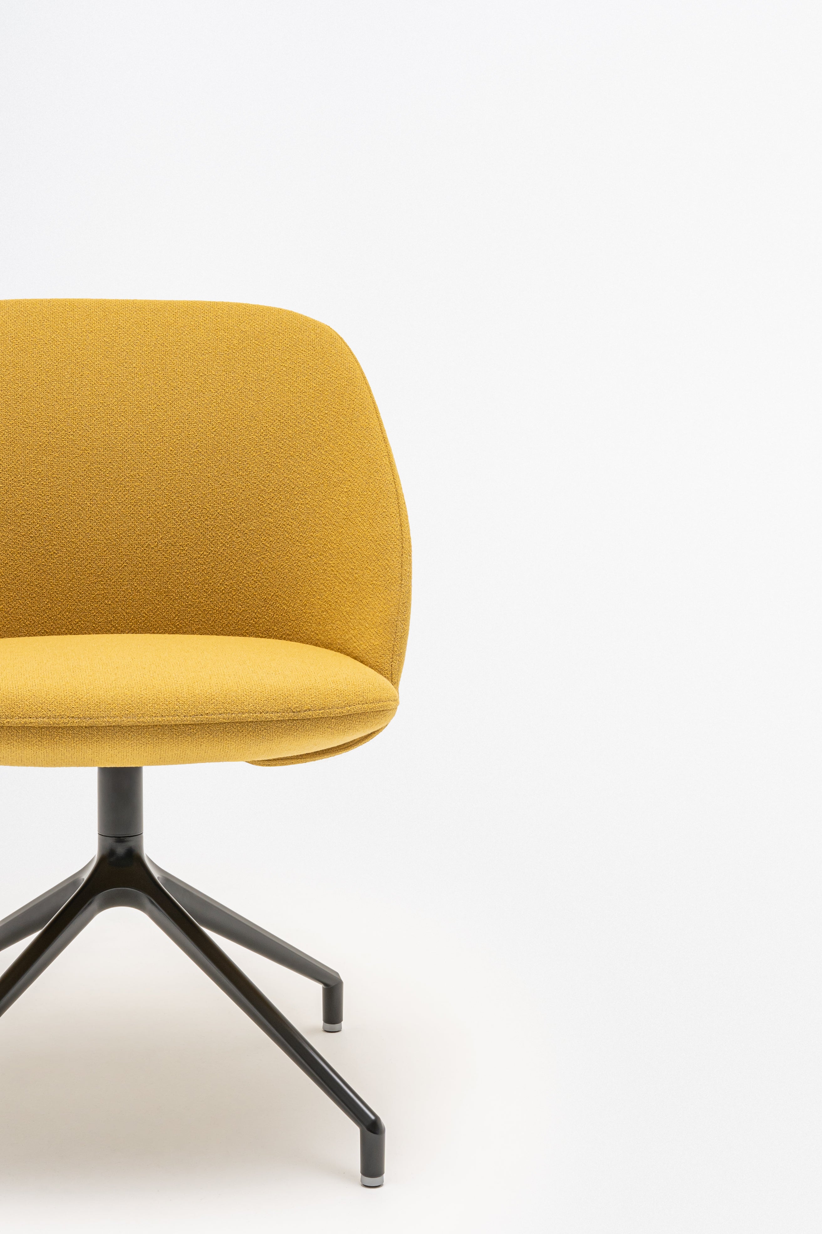 Draaistoel met lage rugleuning PARALEL metalen basis