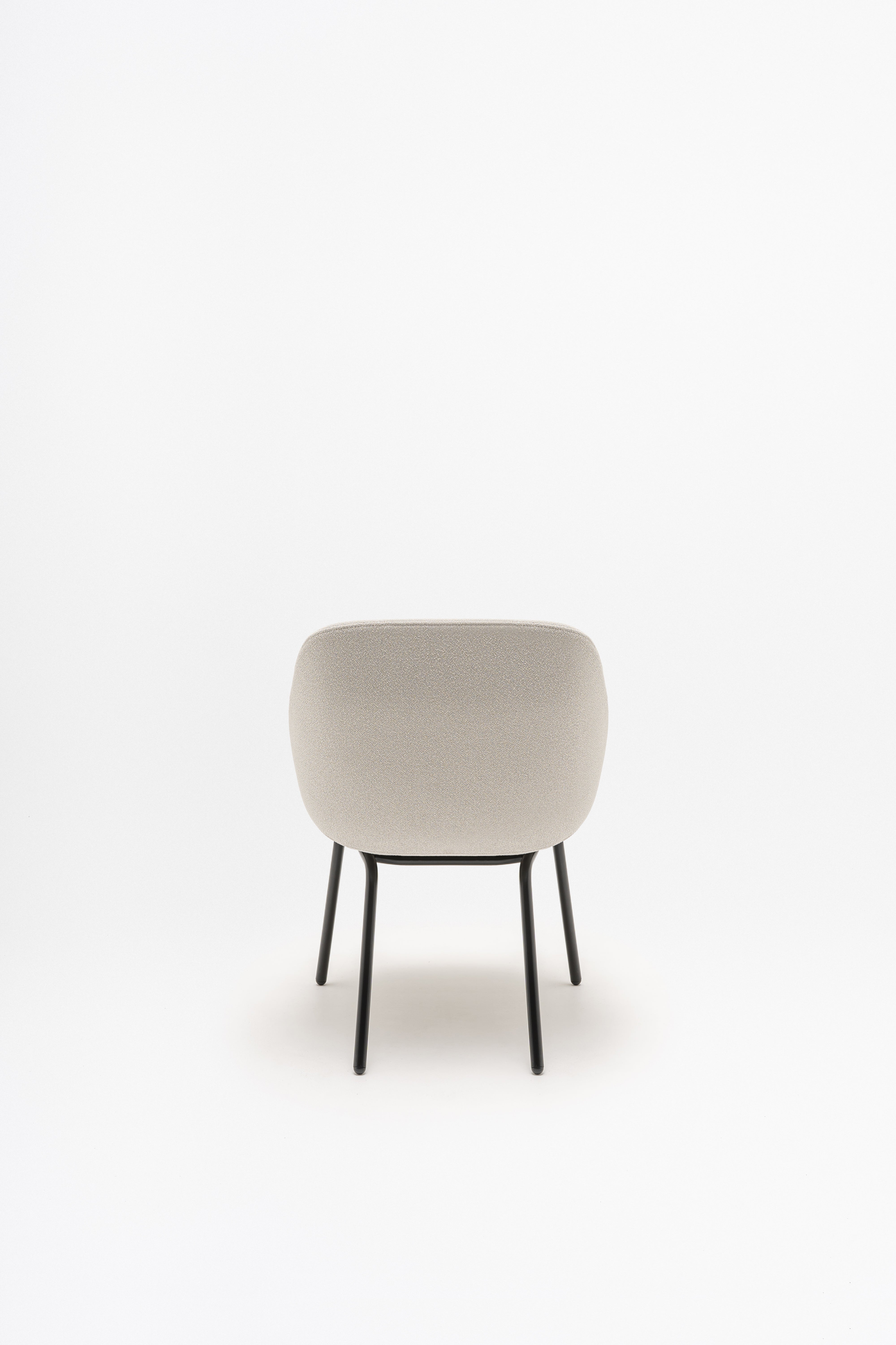 Fauteuil met lage rugleuning PARALEL vierpotige basis