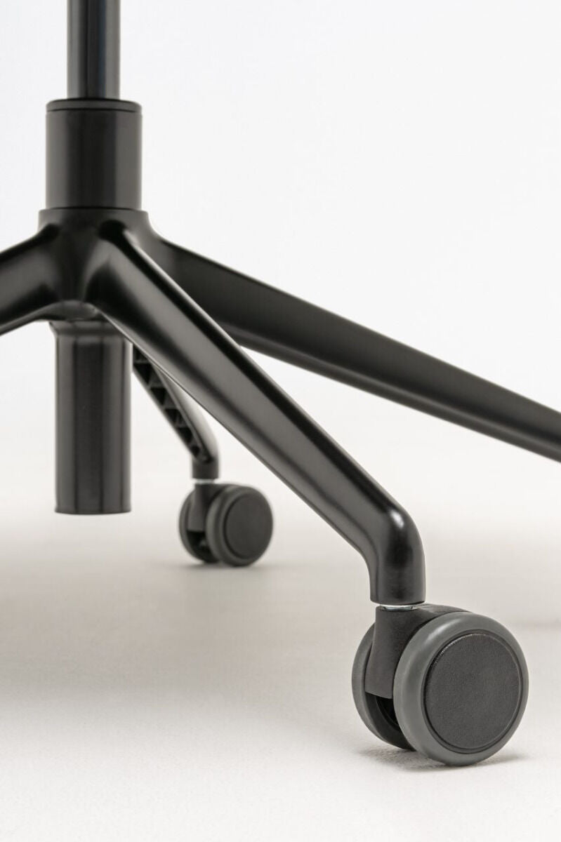 Stoel ULTRA met verstelbare basis en wielen voor zachte oppervlakken