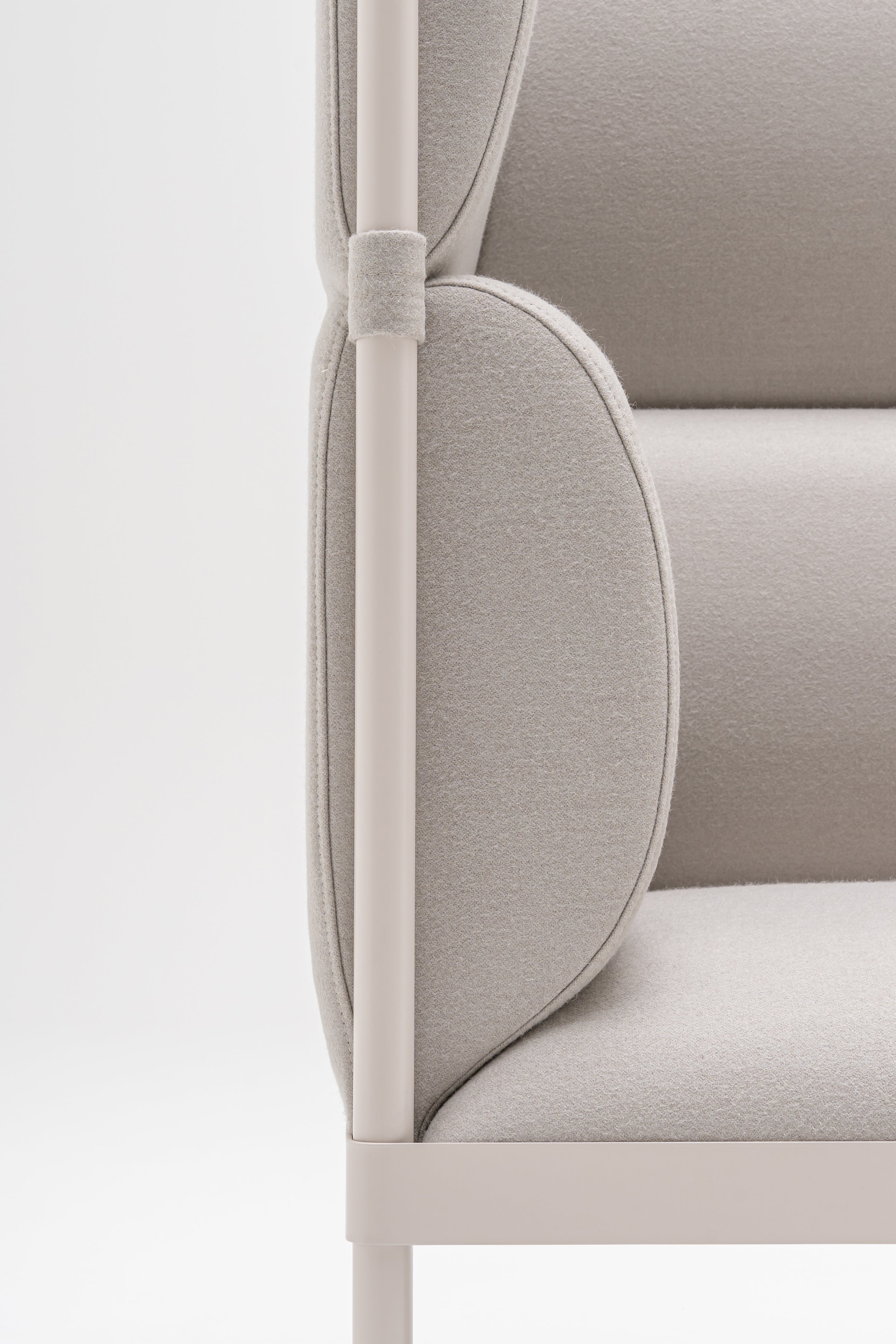 2-person high-person upholstered sofa