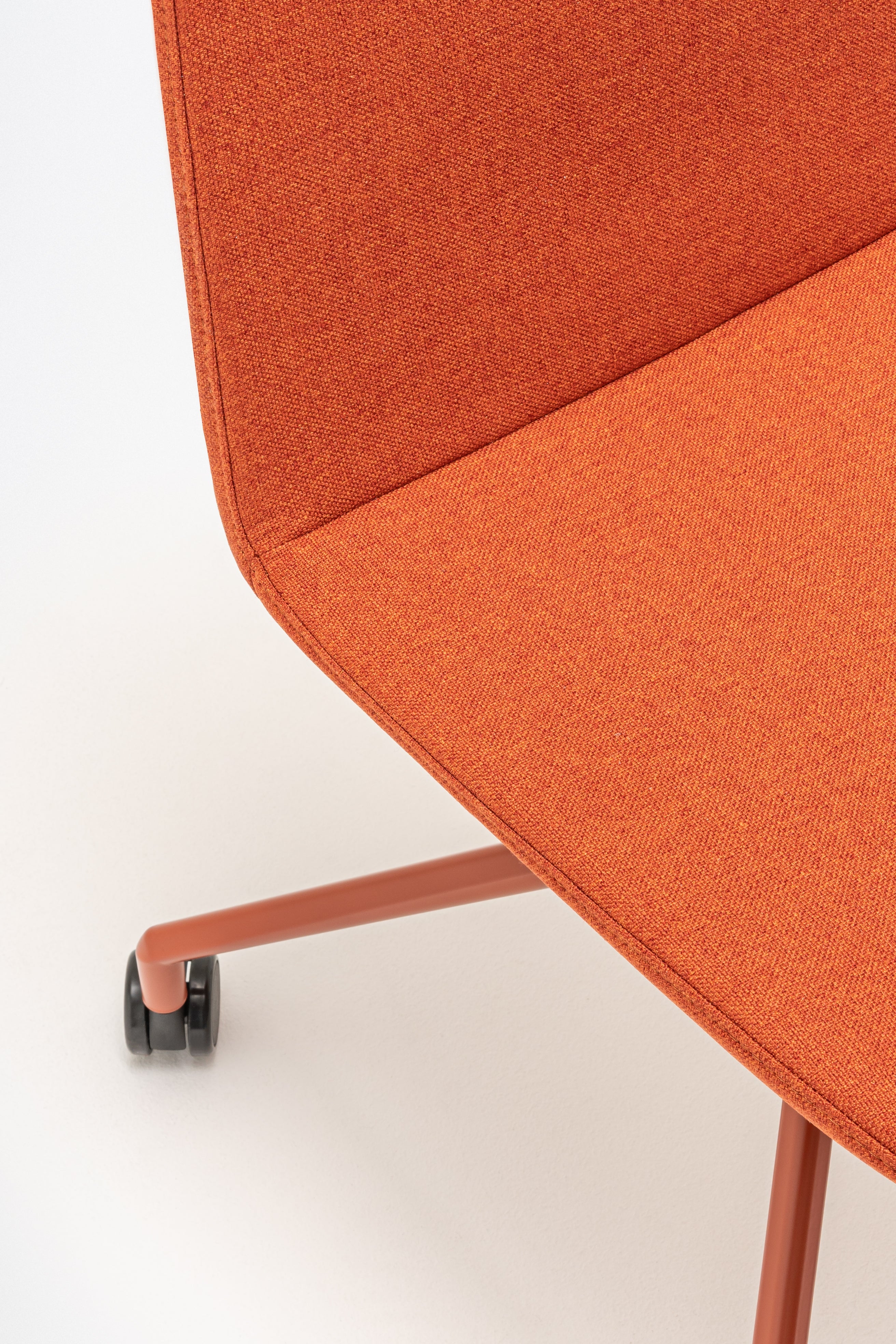 Ulti Schwenkstuhl Aluminiumbasis mit Rädern