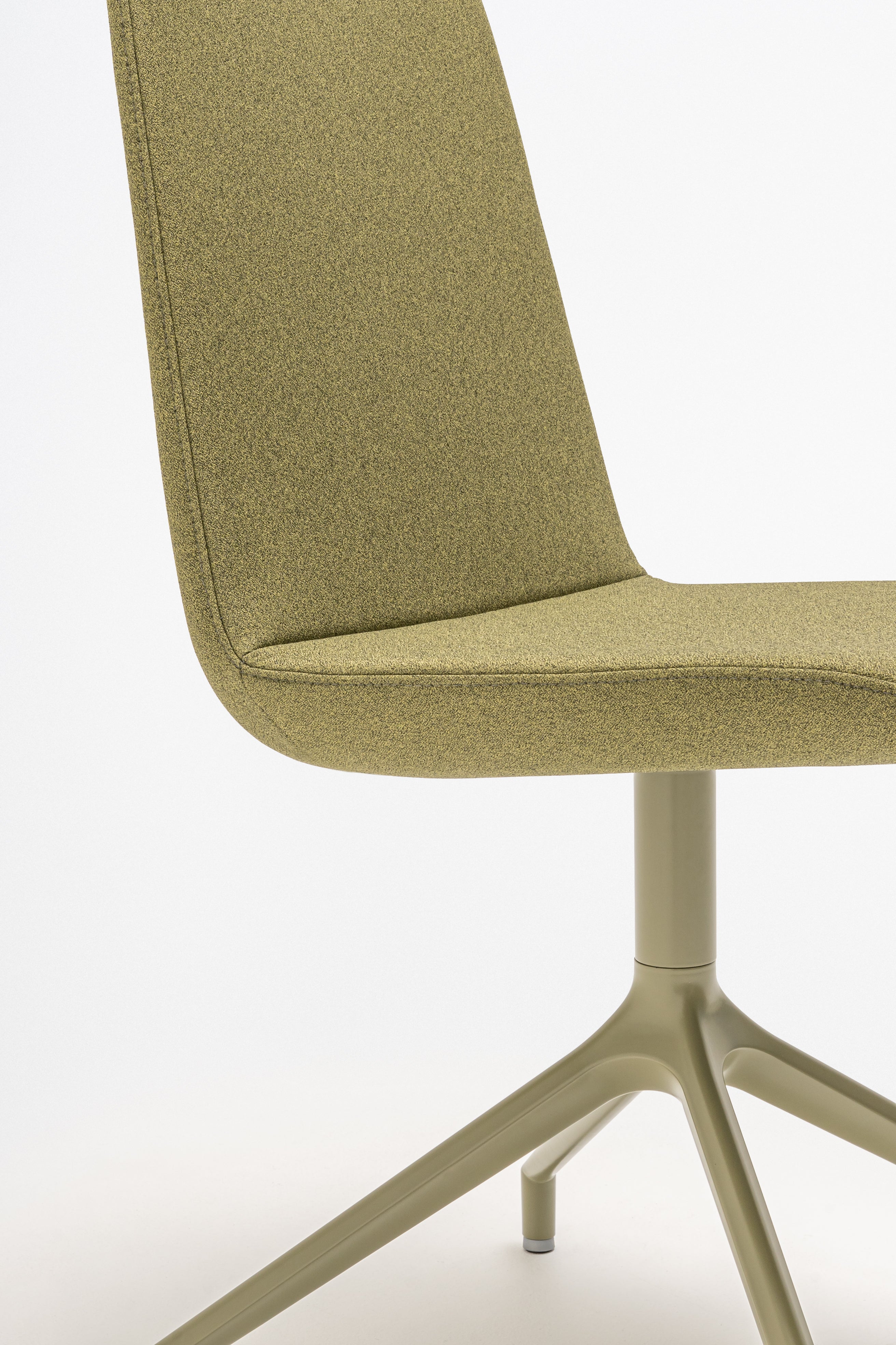 Draaistoel ULTI met aluminium basis