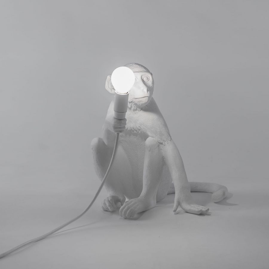 MONKEY SITTING table lamp white