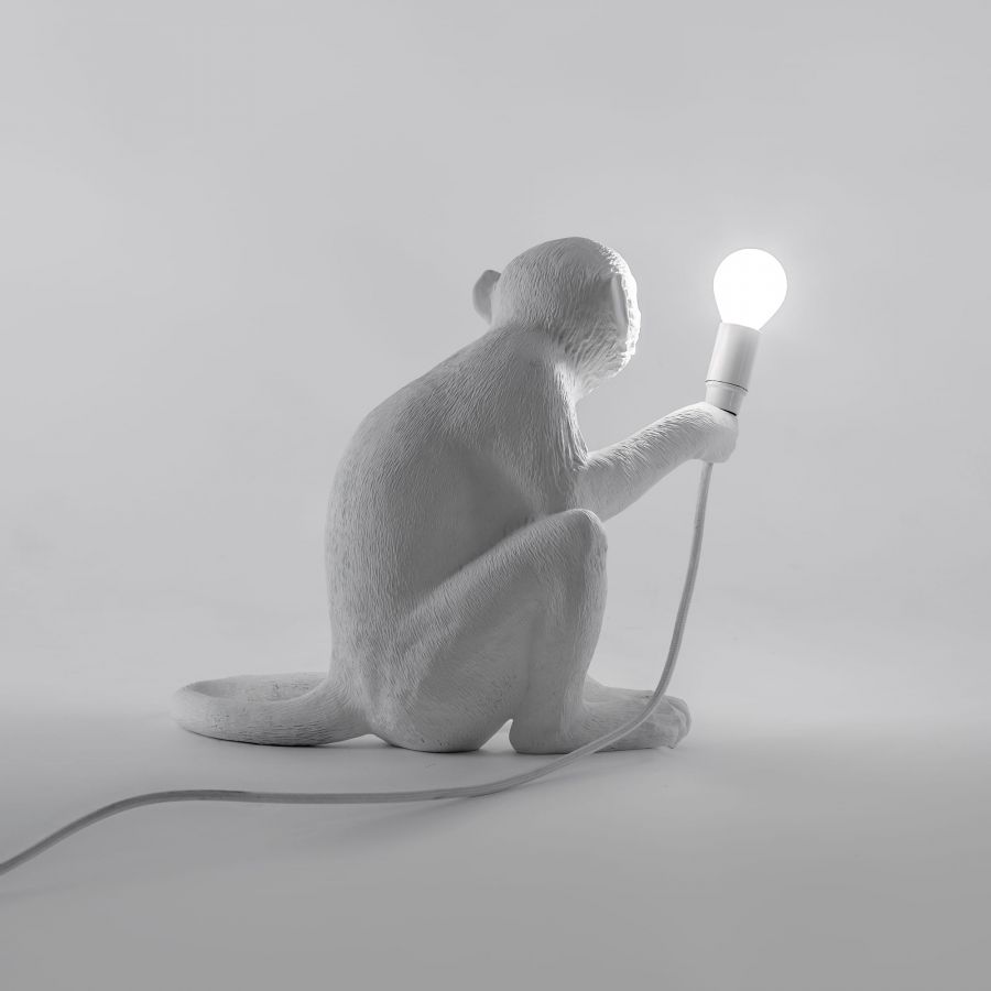 MONKEY SITTING table lamp white