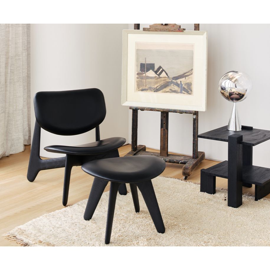 Fotel SLAB zwarte leer met zwarte eiken basis