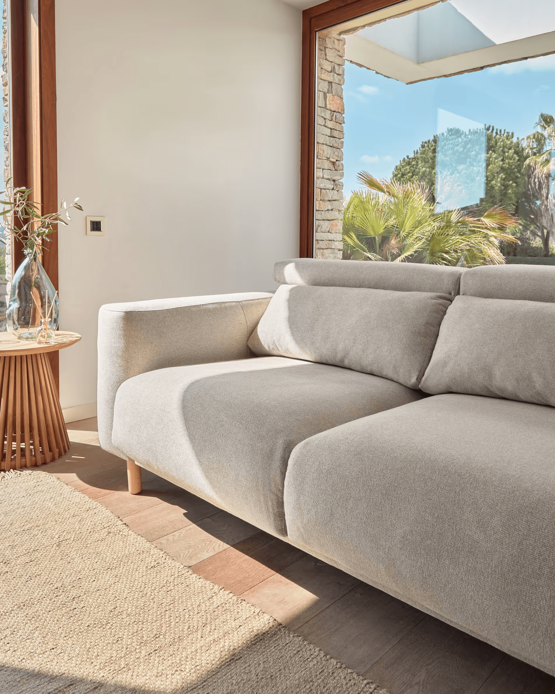 Sofa 3-osobowa SINGA beżowy La Forma Eye on Design