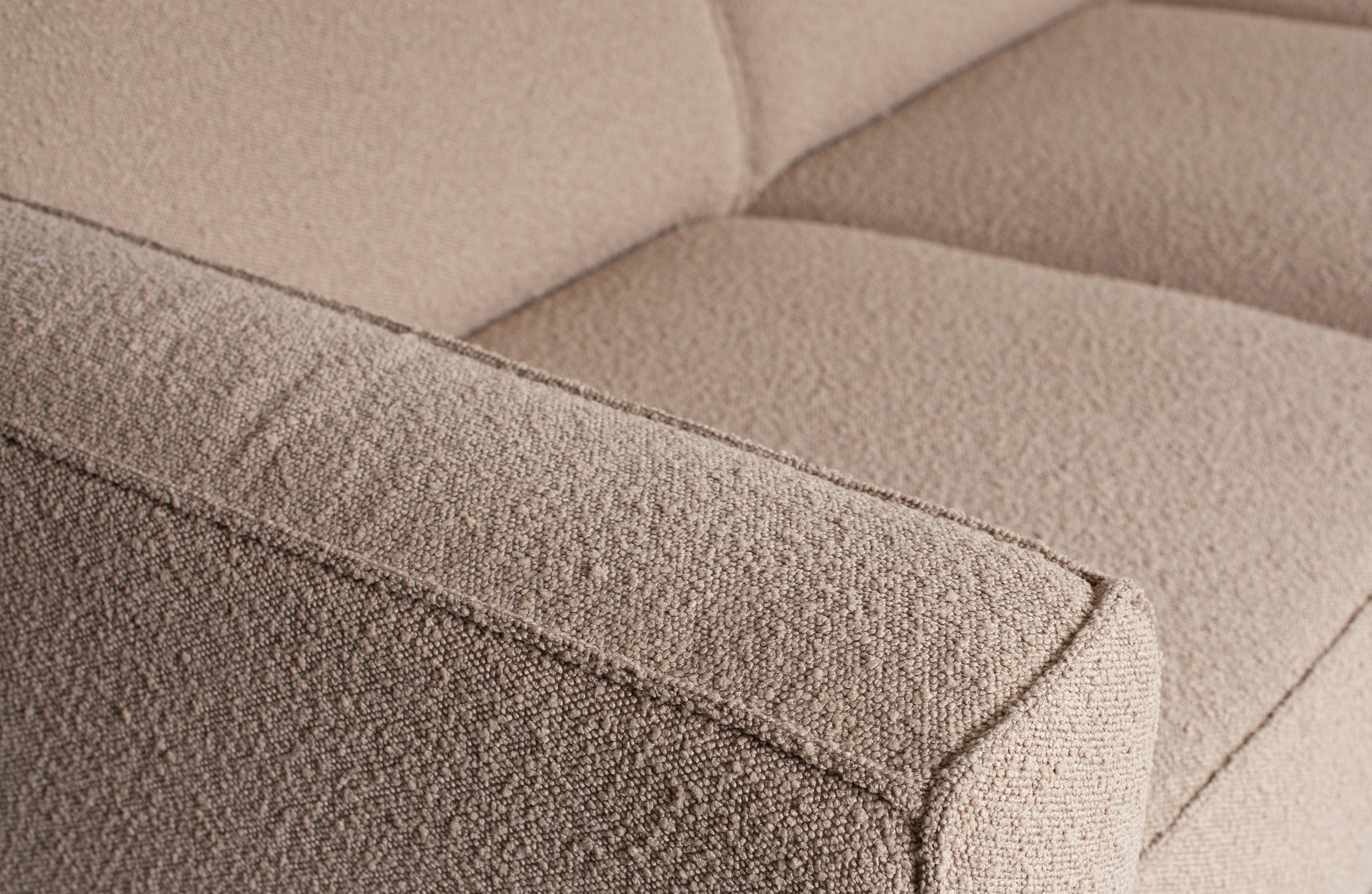 Sofa 3-osobowa STATEMENT boucle beżowy Be Pure Eye on Design
