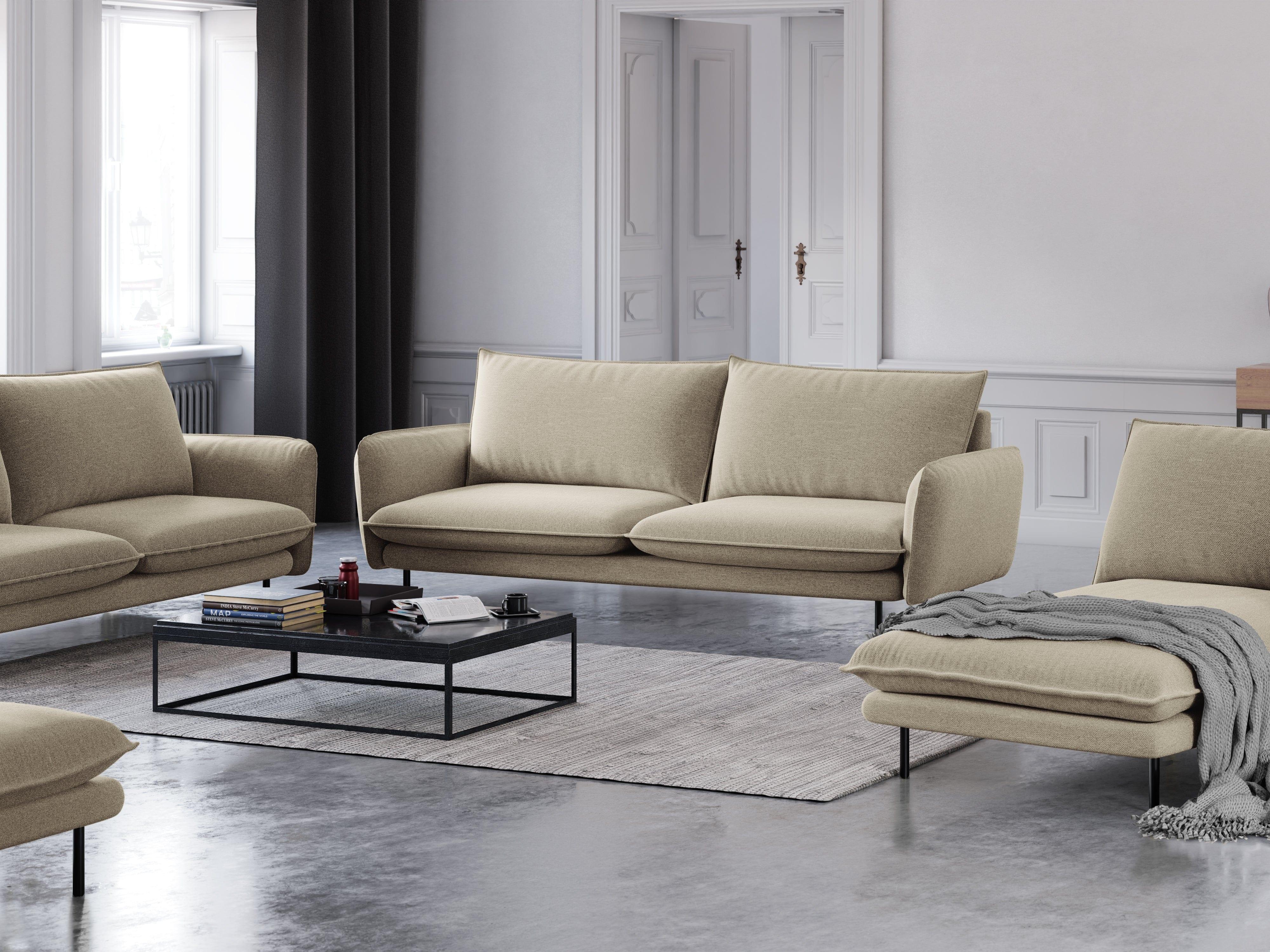 Sofa 3-osobowa VIENNA beżowy szenil z czarną podstawą – Cosmopolitan Design