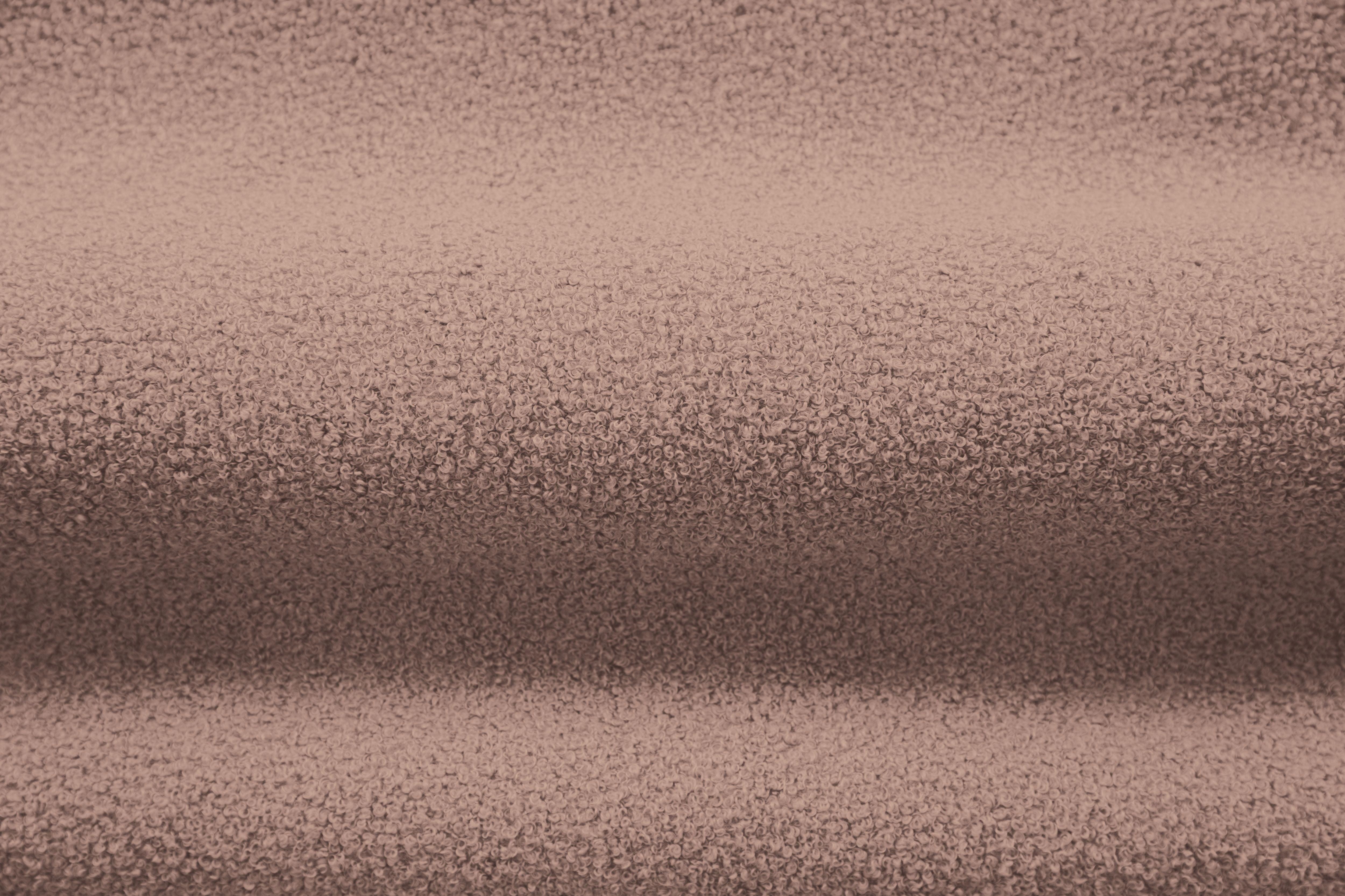 Sofa 4-osobowa ALDRIN pudrowy róż boucle Windsor & Co Eye on Design