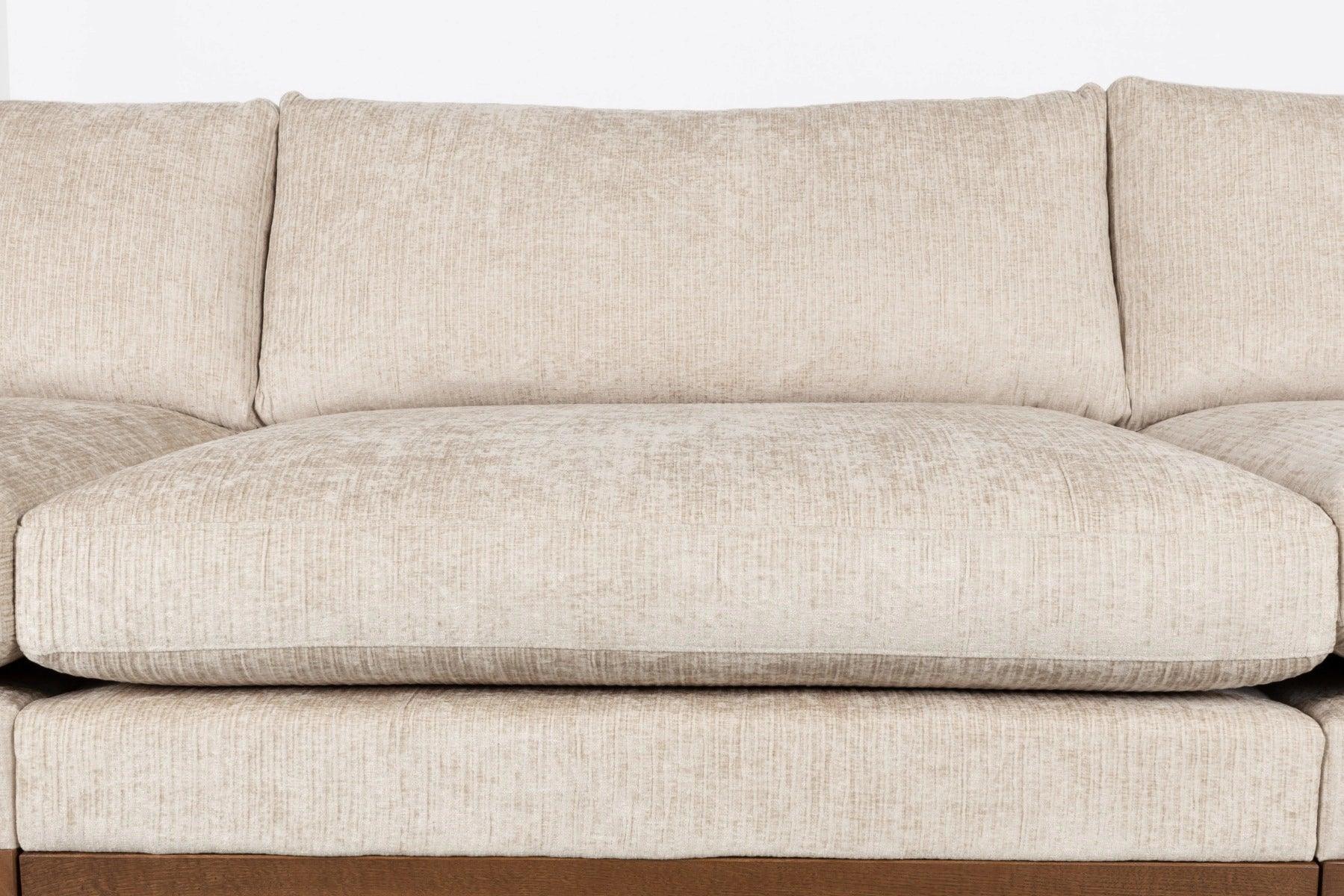 Sofa 4,5-osobowa BLOSSOM piaskowy Zuiver Eye on Design