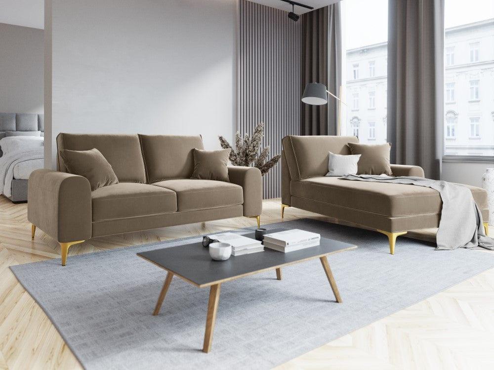 Sofa aksamitna 2-osobowa MADARA cappuccino ze złotą podstawą Mazzini Sofas Eye on Design