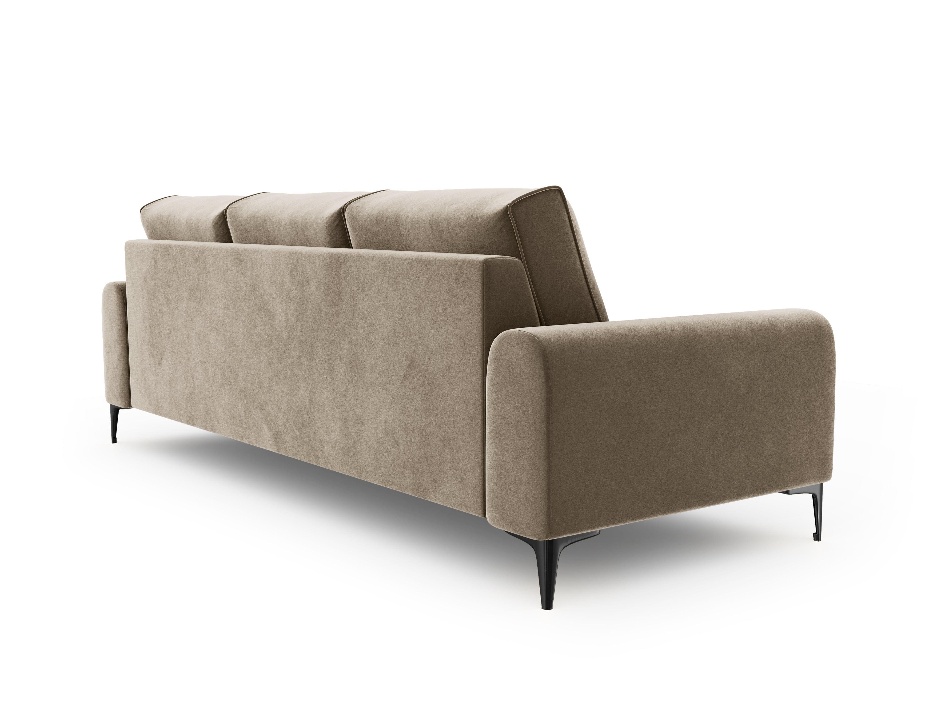 Sofa aksamitna 3-osobowa MADARA cappuccino z czarną podstawą Mazzini Sofas Eye on Design