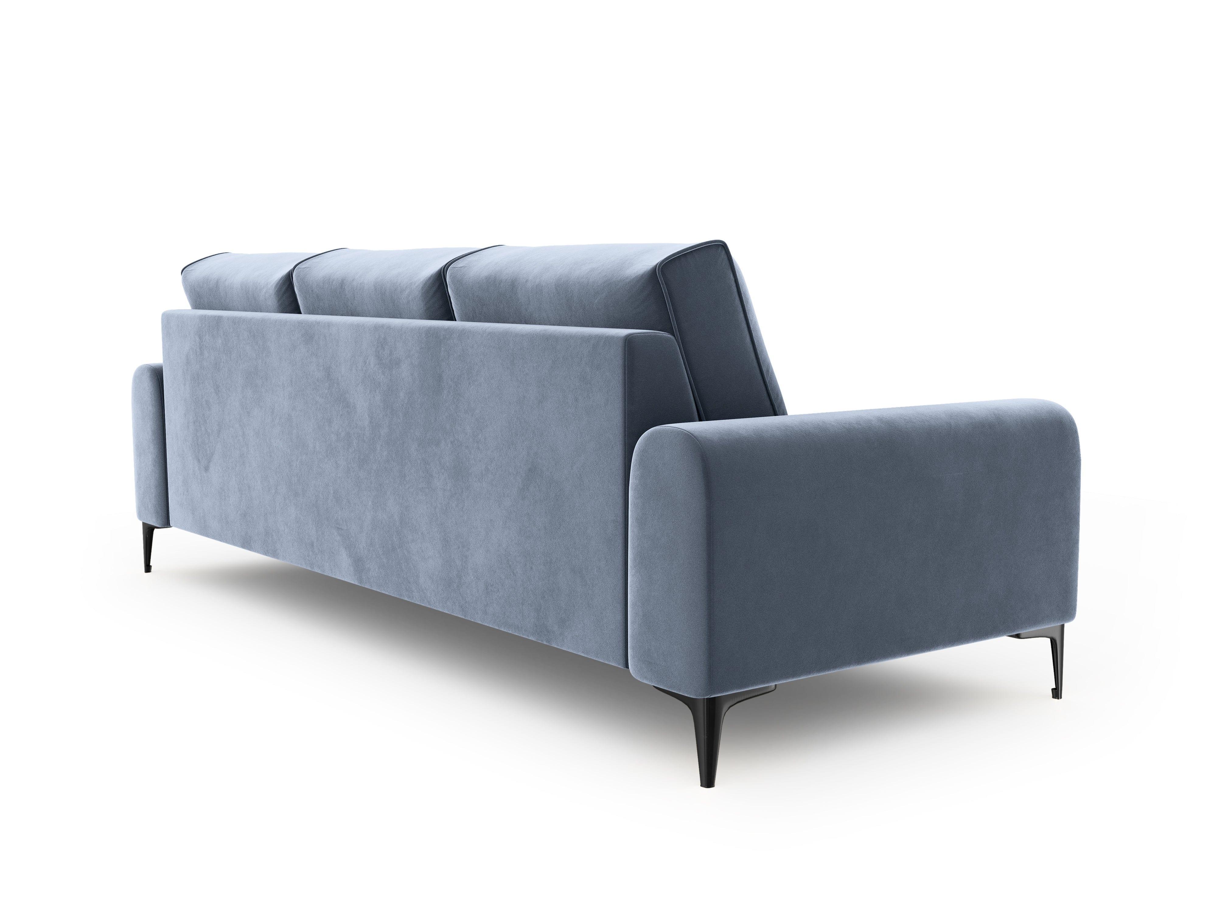 Sofa aksamitna 4-osobowa MADARA jasnoniebieski z czarną podstawą Mazzini Sofas Eye on Design